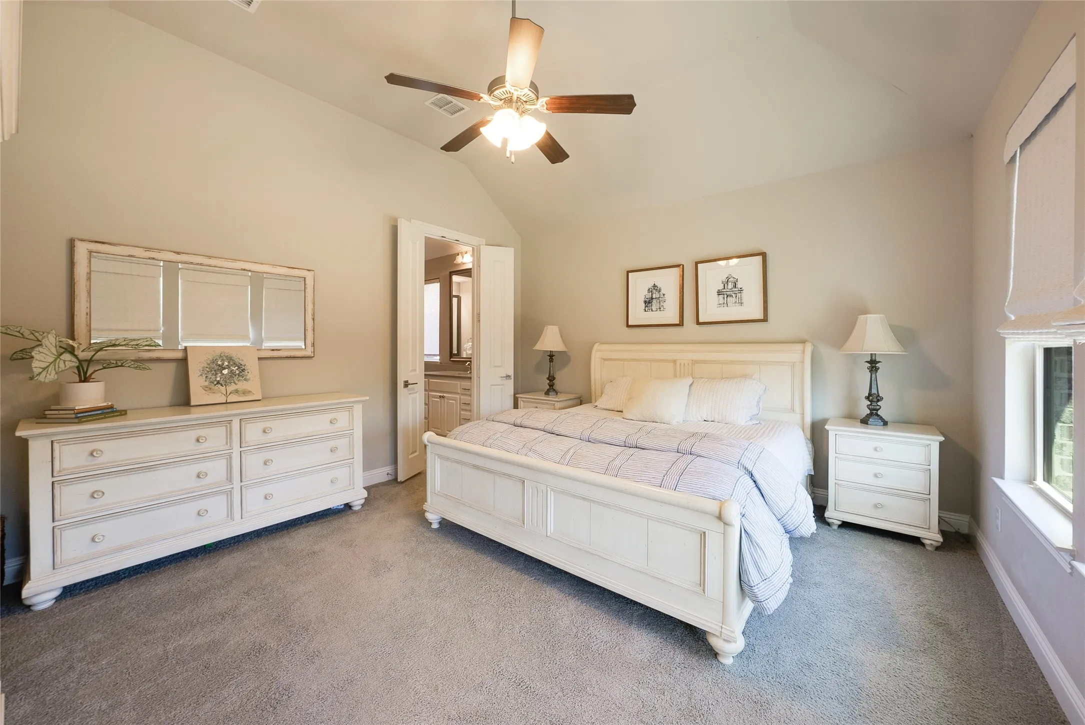 Single Family Residence For Sale in Collin County , 3426 Secretariat Place, Celina, Texas 75009, 5 Bedroom, 5 Bathroom, 3 Garage spaces, 3,563 Sqft, built in 2017, mls#21368550, Real Estate Agent in Celina, Homes For Sale in Collin county, Homes For Sale in Celina, Realtor in Celina Texas, Real Estate Brokerage Independent Realty Texas, Luminita Cordes Realtor