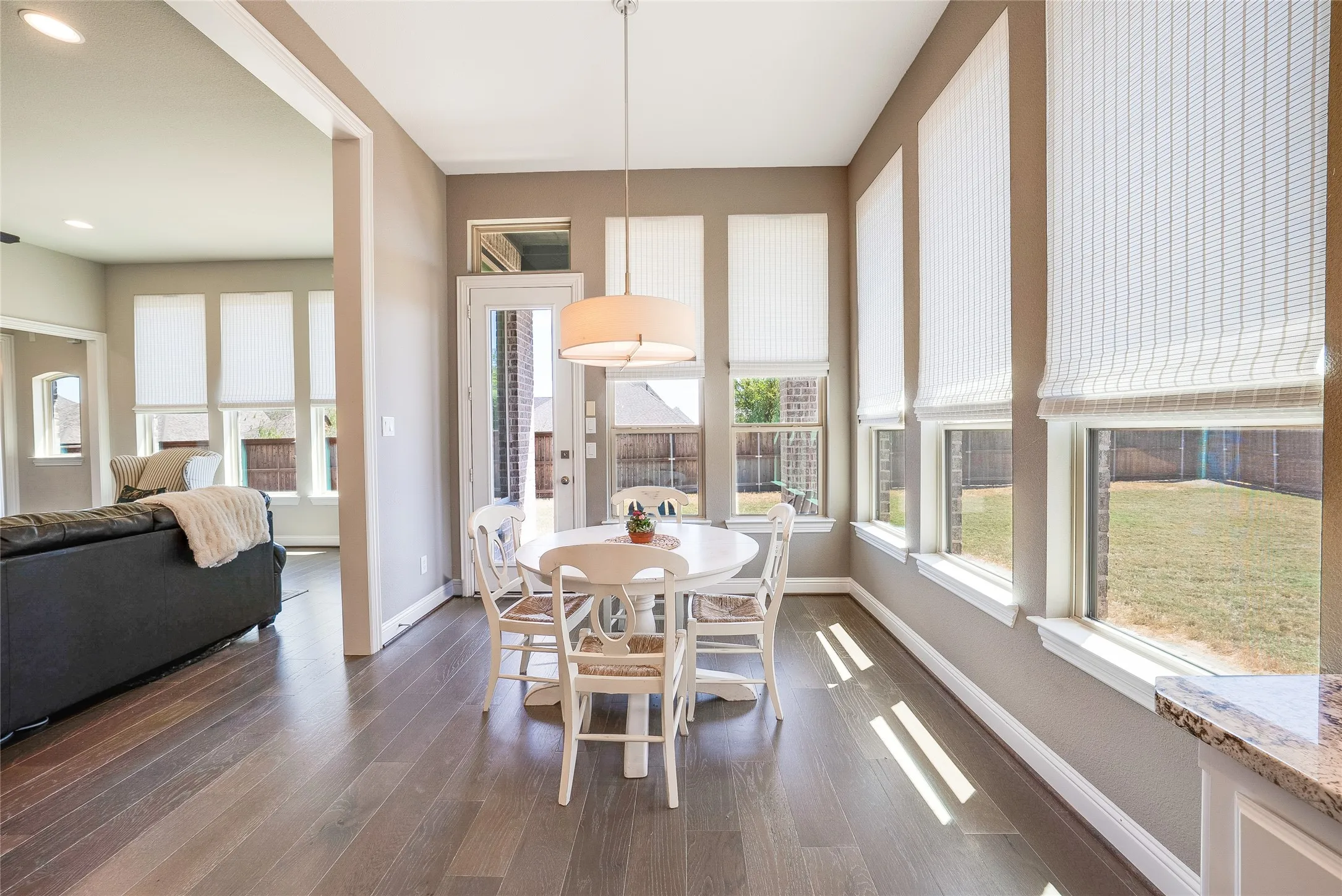 Single Family Residence For Sale in Collin County , 3426 Secretariat Place, Celina, Texas 75009, 5 Bedroom, 5 Bathroom, 3 Garage spaces, 3,563 Sqft, built in 2017, mls#21368550, Real Estate Agent in Celina, Homes For Sale in Collin county, Homes For Sale in Celina, Realtor in Celina Texas, Real Estate Brokerage Independent Realty Texas, Luminita Cordes Realtor