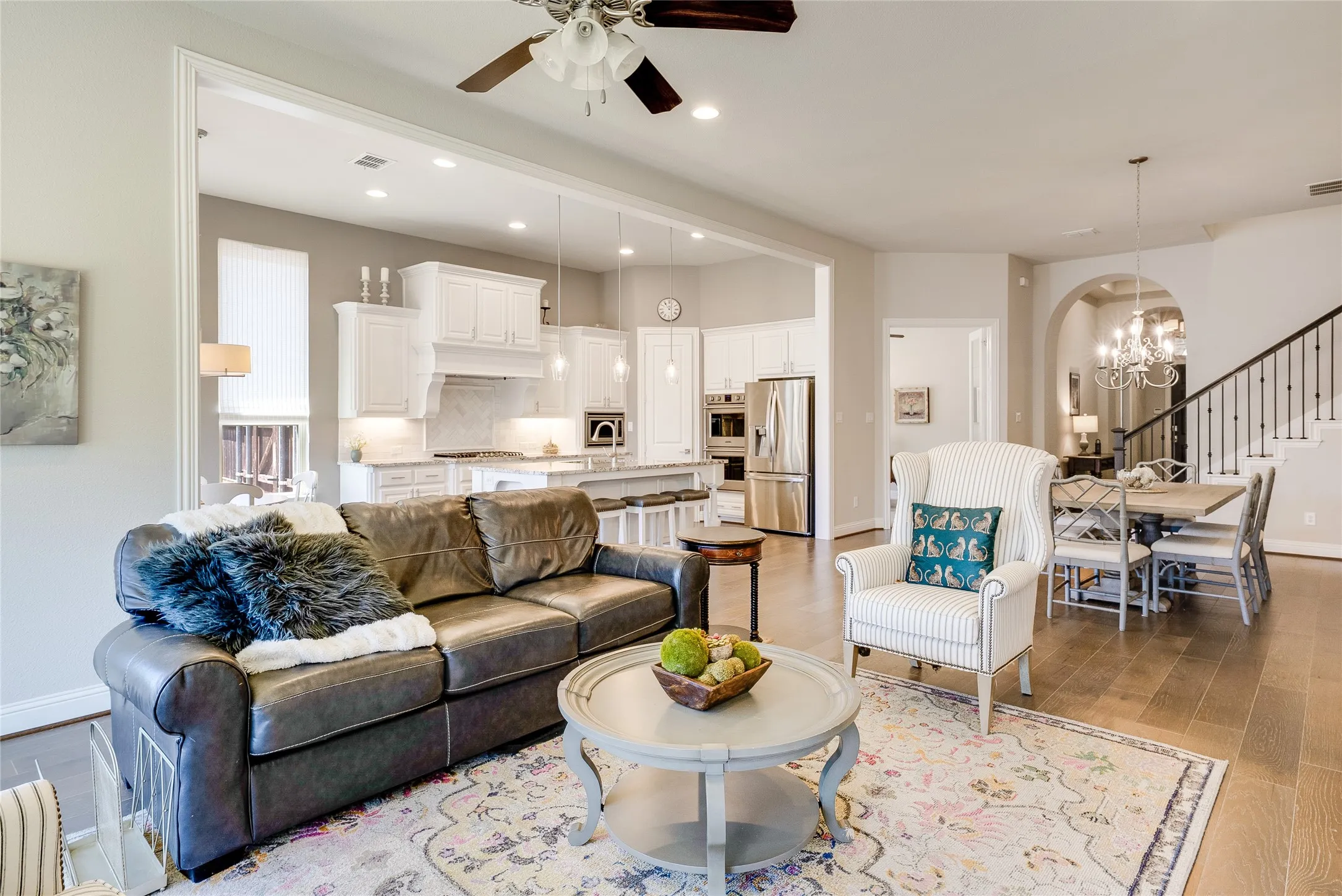 Single Family Residence For Sale in Collin County , 3426 Secretariat Place, Celina, Texas 75009, 5 Bedroom, 5 Bathroom, 3 Garage spaces, 3,563 Sqft, built in 2017, mls#21368550, Real Estate Agent in Celina, Homes For Sale in Collin county, Homes For Sale in Celina, Realtor in Celina Texas, Real Estate Brokerage Independent Realty Texas, Luminita Cordes Realtor