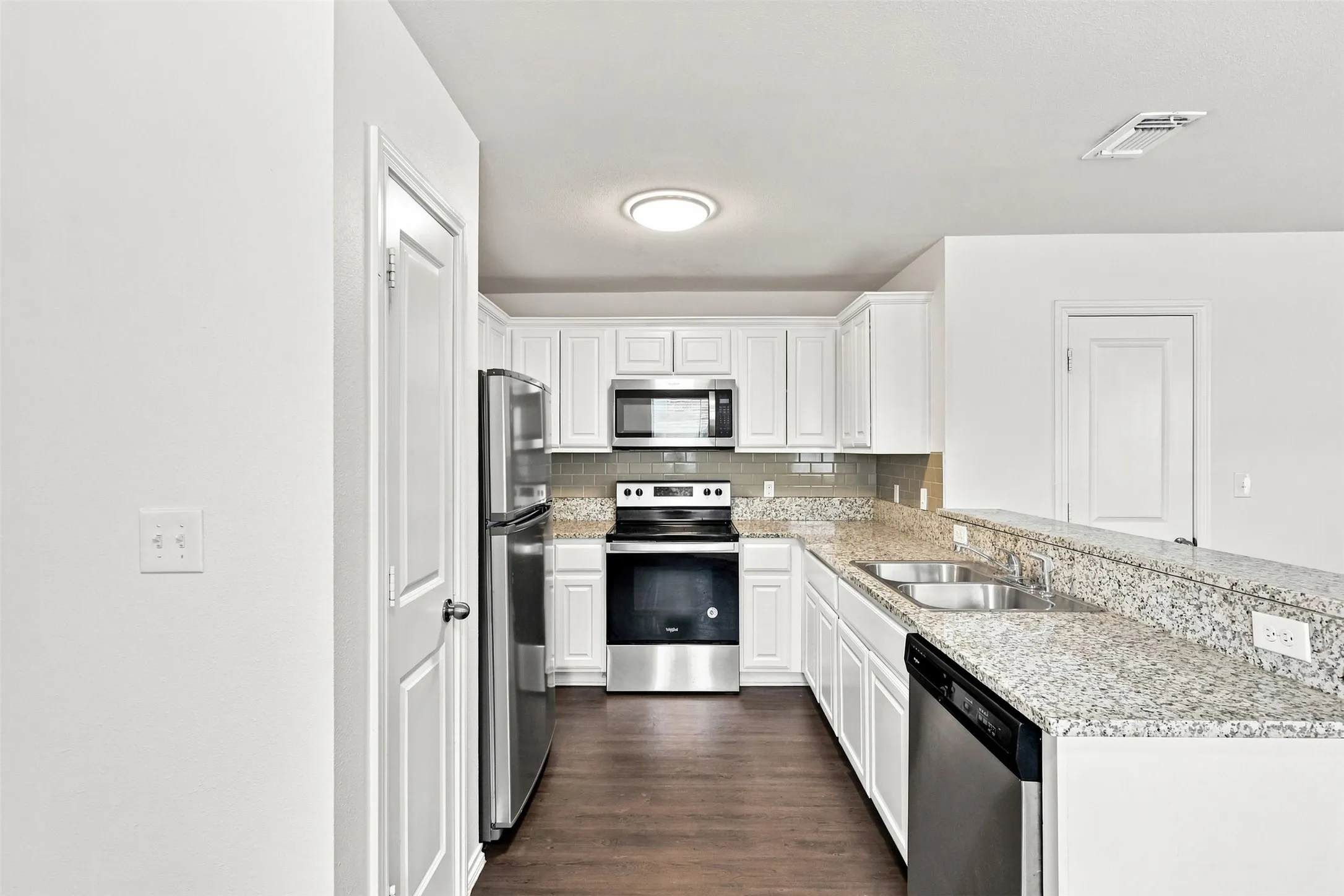 Duplex For Sale in Grayson County , 2805 W Washington Street, Denison, Texas 75020, 6 Bedroom, 6 Bathroom, 2 Garage spaces, 0 Sqft, built in 2020, mls#21369099, Real Estate Agent in Denison, Homes For Sale in Grayson county, Homes For Sale in Denison, Realtor in Denison Texas, Real Estate Brokerage Independent Realty Texas, Luminita Cordes Realtor