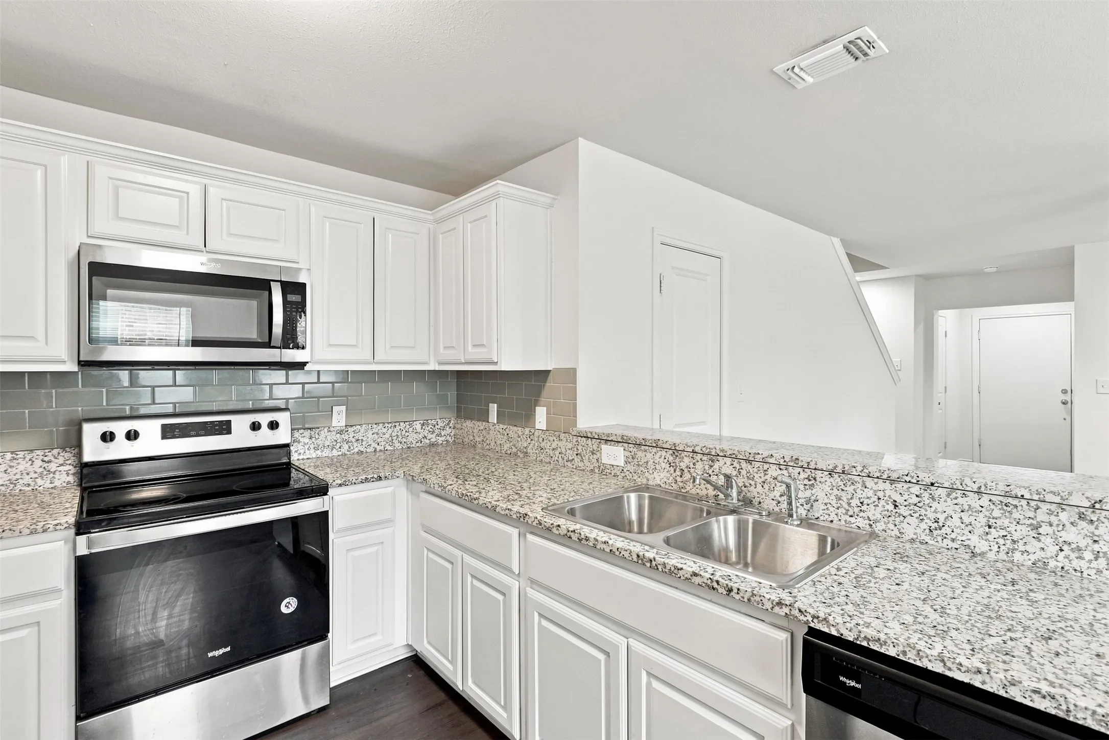 Duplex For Sale in Grayson County , 2805 W Washington Street, Denison, Texas 75020, 6 Bedroom, 6 Bathroom, 2 Garage spaces, 0 Sqft, built in 2020, mls#21369099, Real Estate Agent in Denison, Homes For Sale in Grayson county, Homes For Sale in Denison, Realtor in Denison Texas, Real Estate Brokerage Independent Realty Texas, Luminita Cordes Realtor