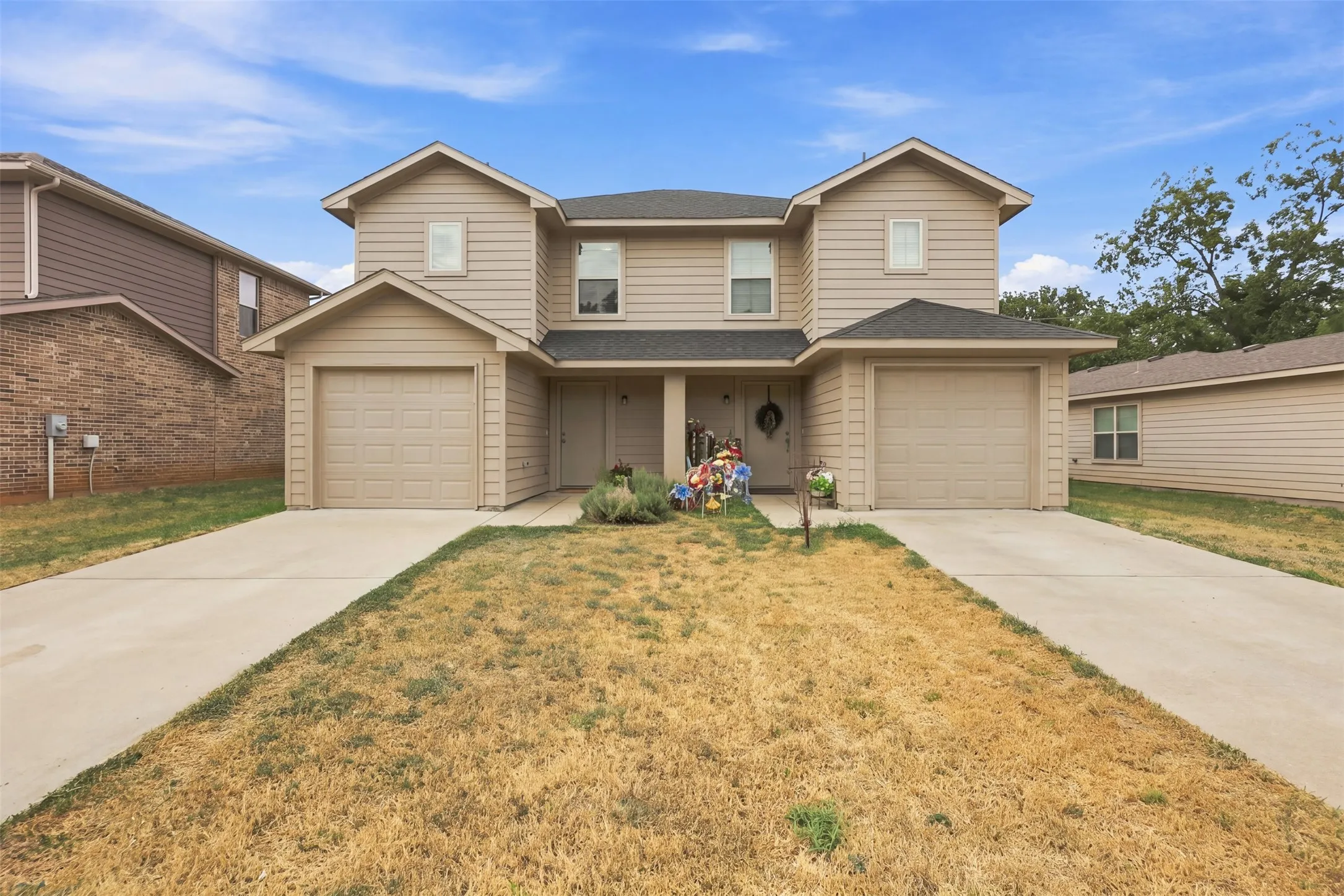 Duplex For Sale in Grayson County , 2805 W Washington Street, Denison, Texas 75020, 6 Bedroom, 6 Bathroom, 2 Garage spaces, 0 Sqft, built in 2020, mls#21369099, Real Estate Agent in Denison, Homes For Sale in Grayson county, Homes For Sale in Denison, Realtor in Denison Texas, Real Estate Brokerage Independent Realty Texas, Luminita Cordes Realtor