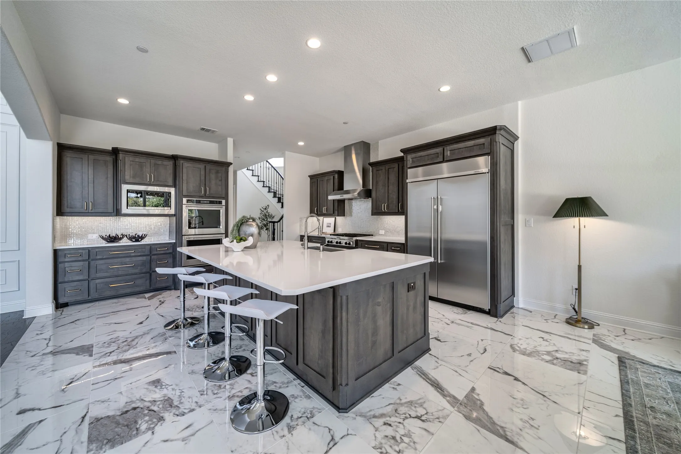 Single Family Residence For Sale in Collin County , 11252 Majestic Prince Circle, Frisco, Texas 75035, 6 Bedroom, 7 Bathroom, 4 Garage spaces, 5,211 Sqft, built in 2017, mls#21376113, Real Estate Agent in Frisco, Homes For Sale in Collin county, Homes For Sale in Frisco, Realtor in Frisco Texas, Real Estate Brokerage Independent Realty Texas, Luminita Cordes Realtor