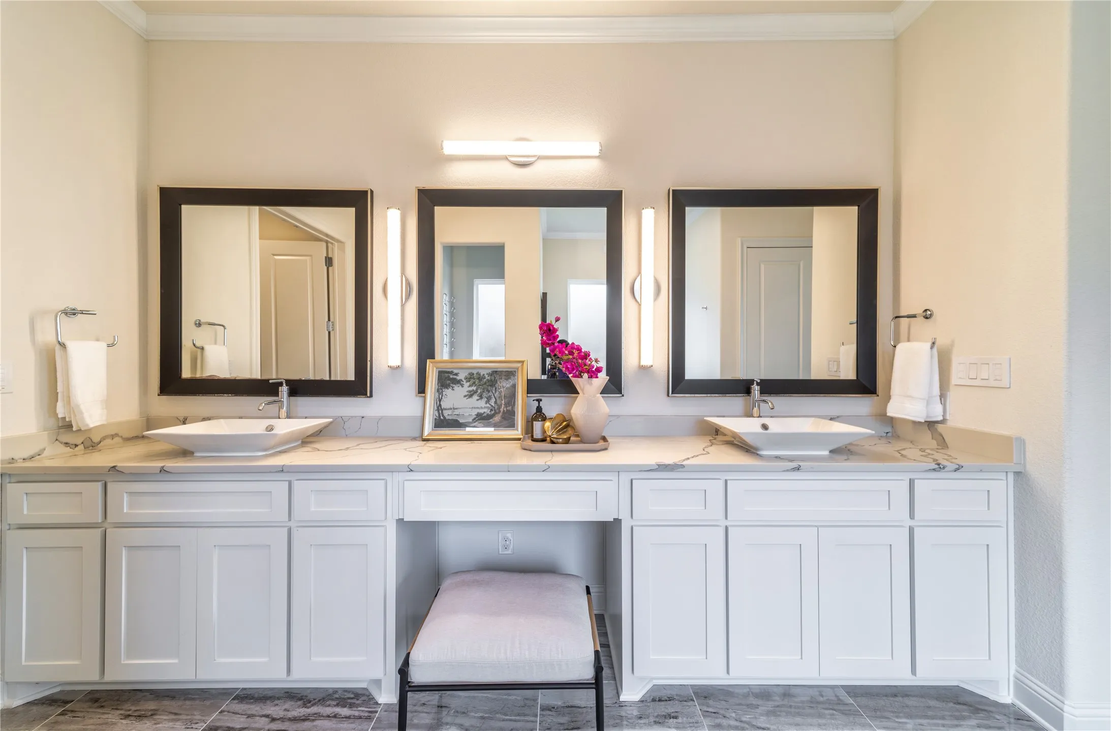 Single Family Residence For Sale in Collin County , 11252 Majestic Prince Circle, Frisco, Texas 75035, 6 Bedroom, 7 Bathroom, 4 Garage spaces, 5,211 Sqft, built in 2017, mls#21376113, Real Estate Agent in Frisco, Homes For Sale in Collin county, Homes For Sale in Frisco, Realtor in Frisco Texas, Real Estate Brokerage Independent Realty Texas, Luminita Cordes Realtor