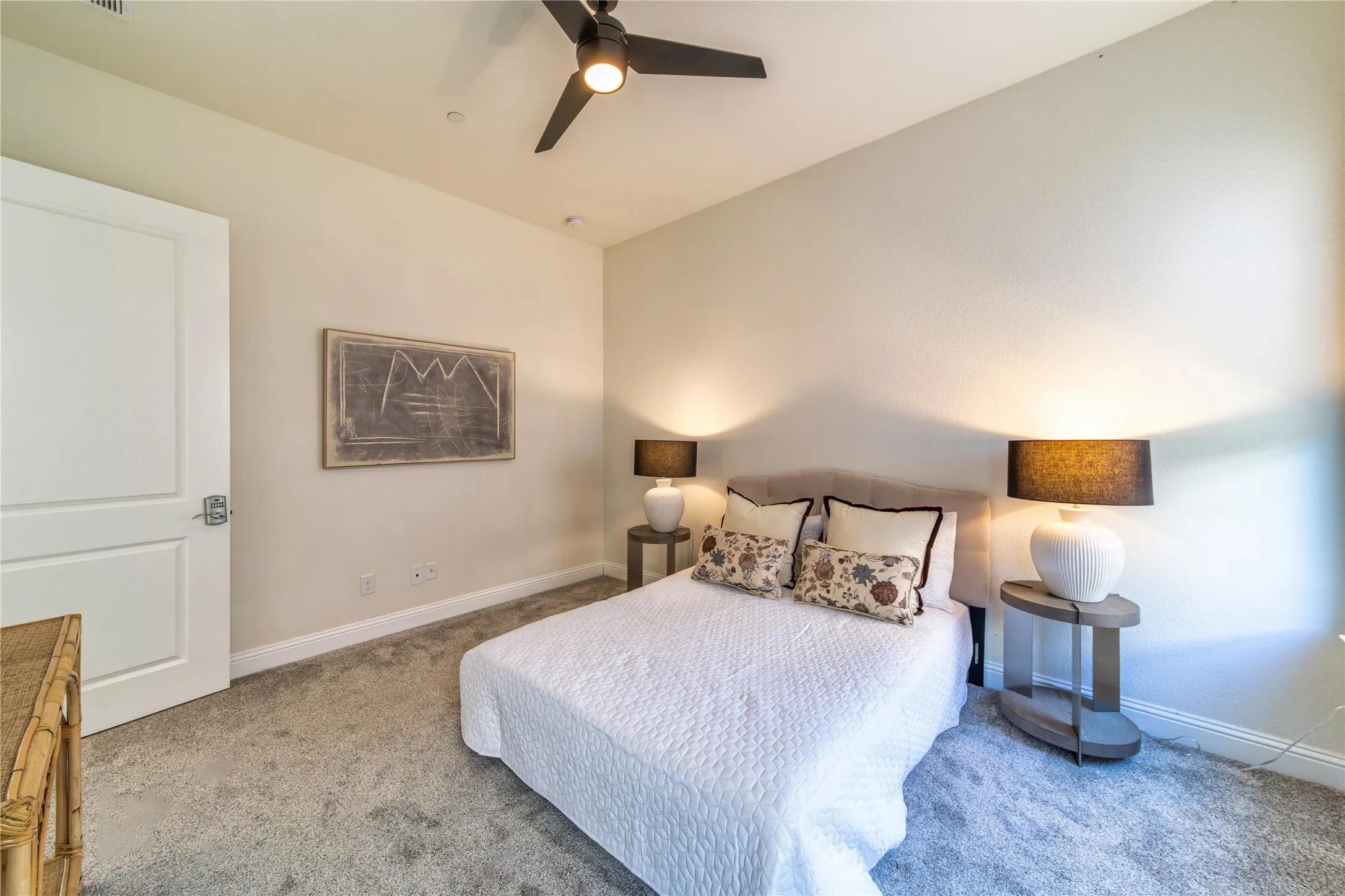 Single Family Residence For Sale in Collin County , 11252 Majestic Prince Circle, Frisco, Texas 75035, 6 Bedroom, 7 Bathroom, 4 Garage spaces, 5,211 Sqft, built in 2017, mls#21376113, Real Estate Agent in Frisco, Homes For Sale in Collin county, Homes For Sale in Frisco, Realtor in Frisco Texas, Real Estate Brokerage Independent Realty Texas, Luminita Cordes Realtor