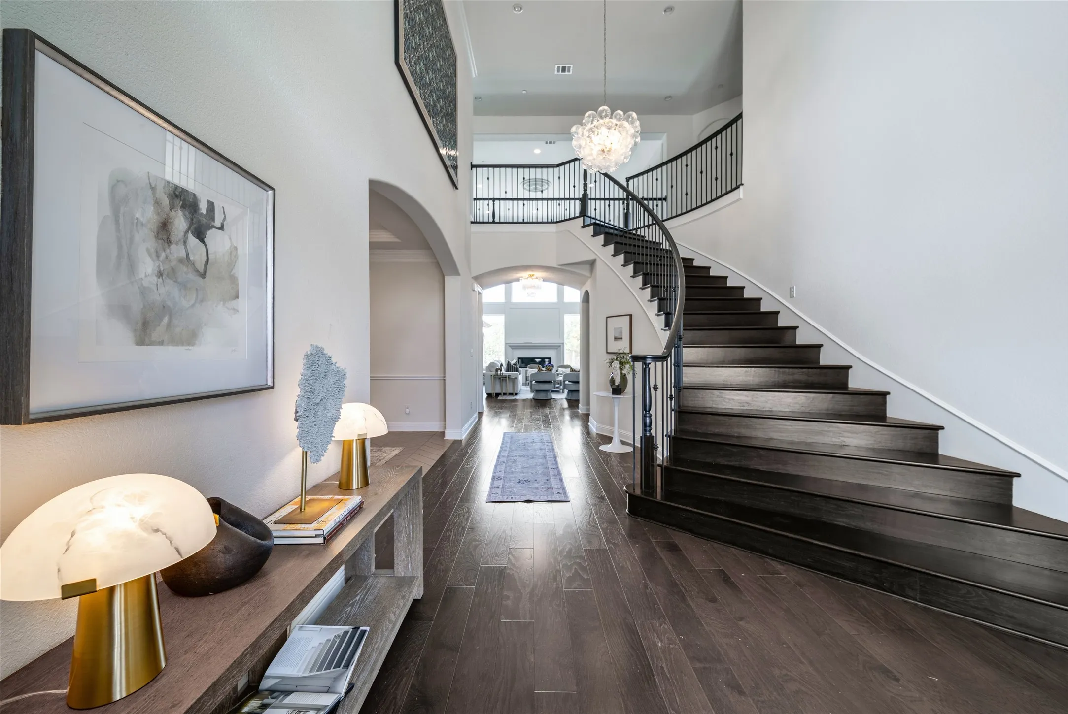 Single Family Residence For Sale in Collin County , 11252 Majestic Prince Circle, Frisco, Texas 75035, 6 Bedroom, 7 Bathroom, 4 Garage spaces, 5,211 Sqft, built in 2017, mls#21376113, Real Estate Agent in Frisco, Homes For Sale in Collin county, Homes For Sale in Frisco, Realtor in Frisco Texas, Real Estate Brokerage Independent Realty Texas, Luminita Cordes Realtor