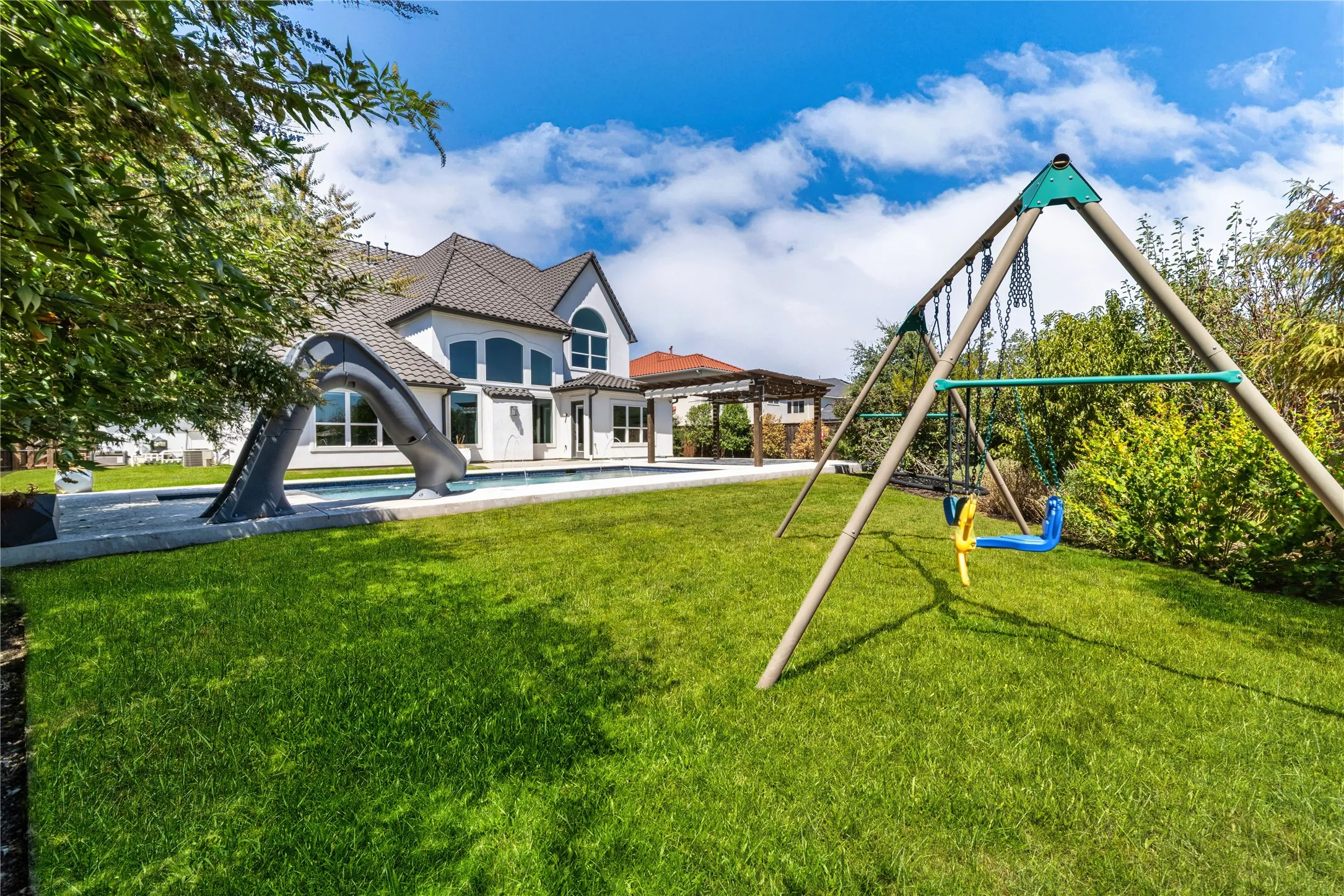 Single Family Residence For Sale in Collin County , 11252 Majestic Prince Circle, Frisco, Texas 75035, 6 Bedroom, 7 Bathroom, 4 Garage spaces, 5,211 Sqft, built in 2017, mls#21376113, Real Estate Agent in Frisco, Homes For Sale in Collin county, Homes For Sale in Frisco, Realtor in Frisco Texas, Real Estate Brokerage Independent Realty Texas, Luminita Cordes Realtor