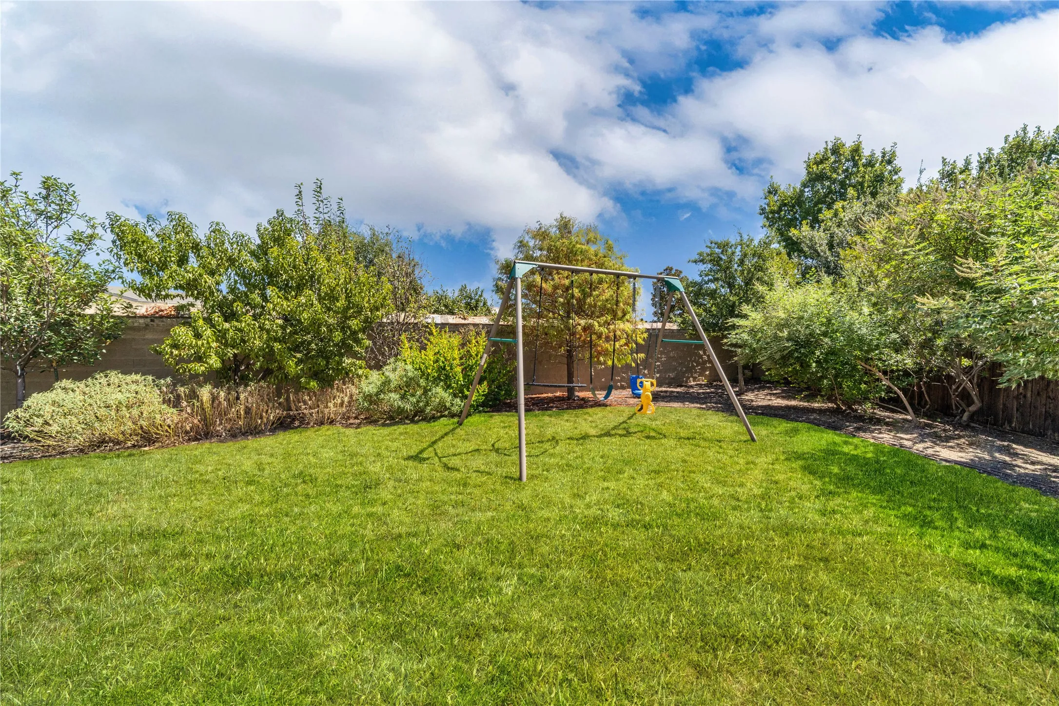 Single Family Residence For Sale in Collin County , 11252 Majestic Prince Circle, Frisco, Texas 75035, 6 Bedroom, 7 Bathroom, 4 Garage spaces, 5,211 Sqft, built in 2017, mls#21376113, Real Estate Agent in Frisco, Homes For Sale in Collin county, Homes For Sale in Frisco, Realtor in Frisco Texas, Real Estate Brokerage Independent Realty Texas, Luminita Cordes Realtor