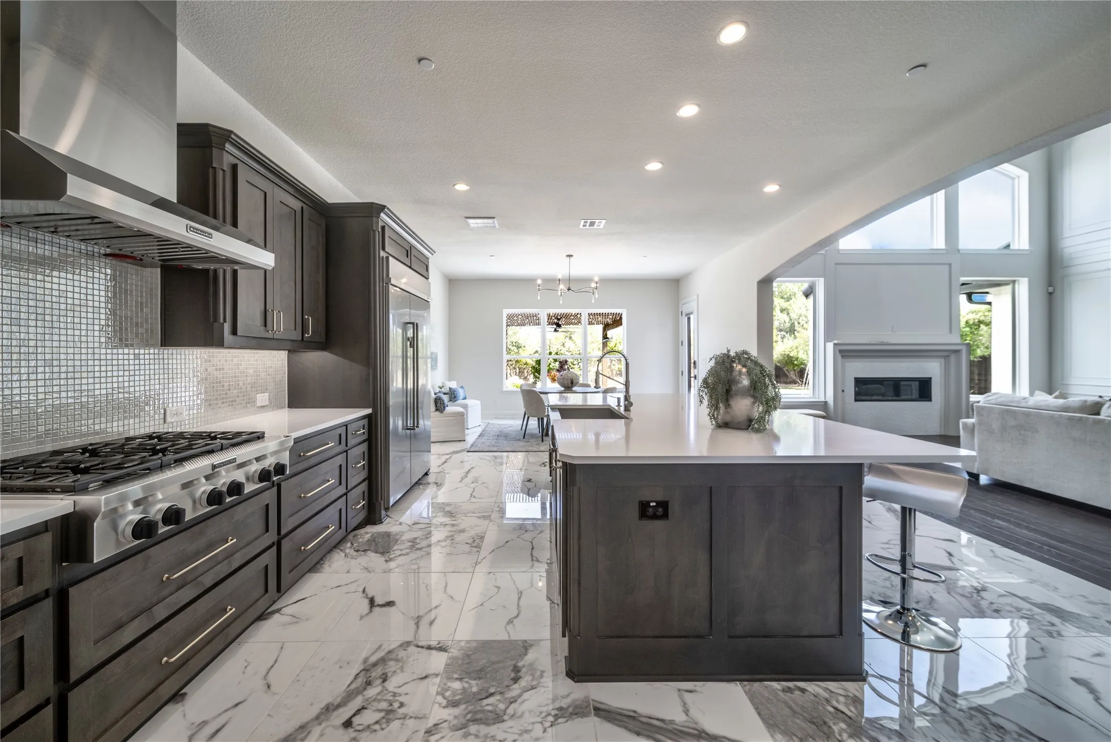 Single Family Residence For Sale in Collin County , 11252 Majestic Prince Circle, Frisco, Texas 75035, 6 Bedroom, 7 Bathroom, 4 Garage spaces, 5,211 Sqft, built in 2017, mls#21376113, Real Estate Agent in Frisco, Homes For Sale in Collin county, Homes For Sale in Frisco, Realtor in Frisco Texas, Real Estate Brokerage Independent Realty Texas, Luminita Cordes Realtor