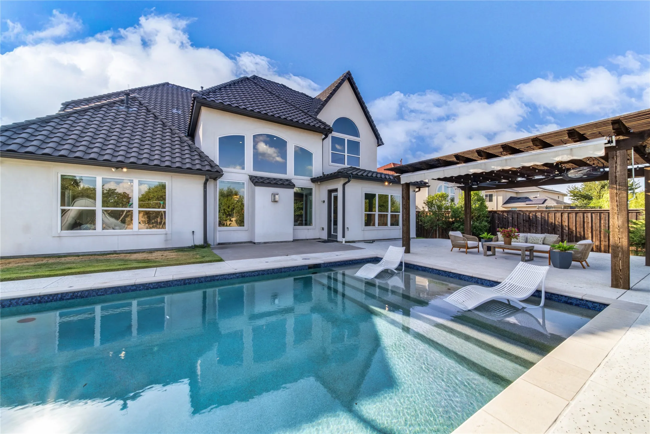 Single Family Residence For Sale in Collin County , 11252 Majestic Prince Circle, Frisco, Texas 75035, 6 Bedroom, 7 Bathroom, 4 Garage spaces, 5,211 Sqft, built in 2017, mls#21376113, Real Estate Agent in Frisco, Homes For Sale in Collin county, Homes For Sale in Frisco, Realtor in Frisco Texas, Real Estate Brokerage Independent Realty Texas, Luminita Cordes Realtor
