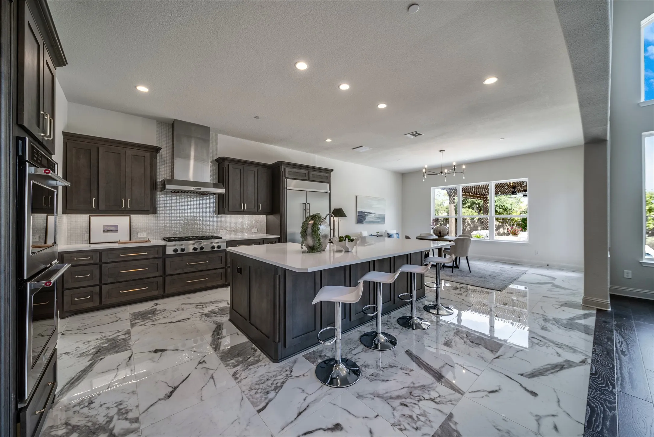 Single Family Residence For Sale in Collin County , 11252 Majestic Prince Circle, Frisco, Texas 75035, 6 Bedroom, 7 Bathroom, 4 Garage spaces, 5,211 Sqft, built in 2017, mls#21376113, Real Estate Agent in Frisco, Homes For Sale in Collin county, Homes For Sale in Frisco, Realtor in Frisco Texas, Real Estate Brokerage Independent Realty Texas, Luminita Cordes Realtor