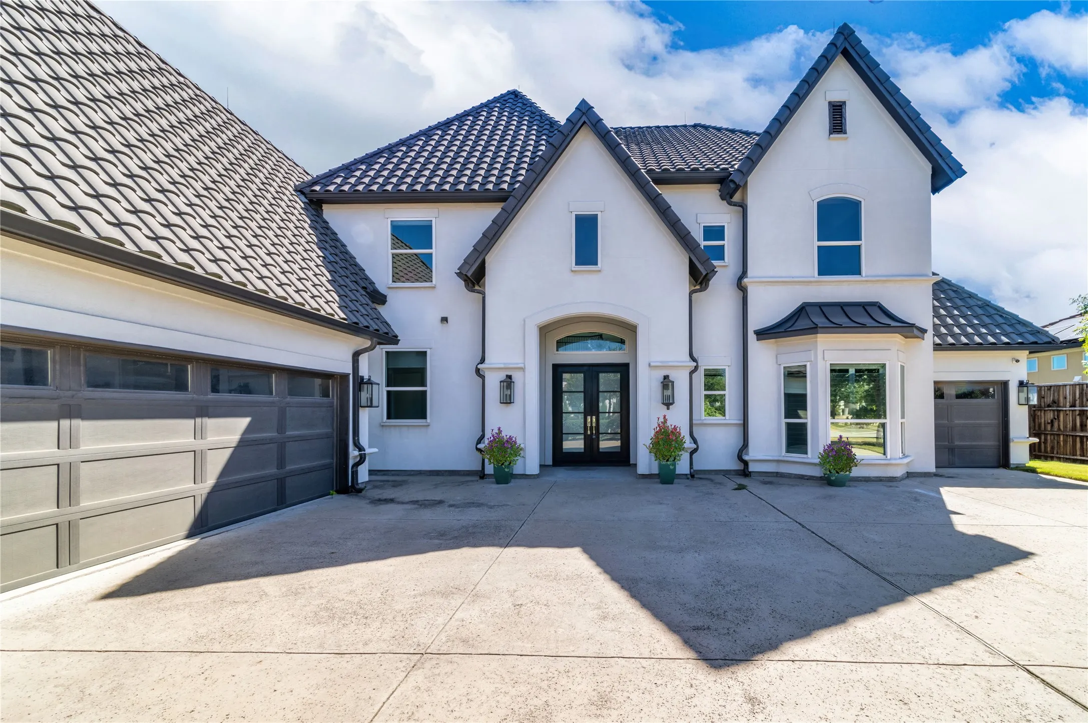 Single Family Residence For Sale in Collin County , 11252 Majestic Prince Circle, Frisco, Texas 75035, 6 Bedroom, 7 Bathroom, 4 Garage spaces, 5,211 Sqft, built in 2017, mls#21376113, Real Estate Agent in Frisco, Homes For Sale in Collin county, Homes For Sale in Frisco, Realtor in Frisco Texas, Real Estate Brokerage Independent Realty Texas, Luminita Cordes Realtor