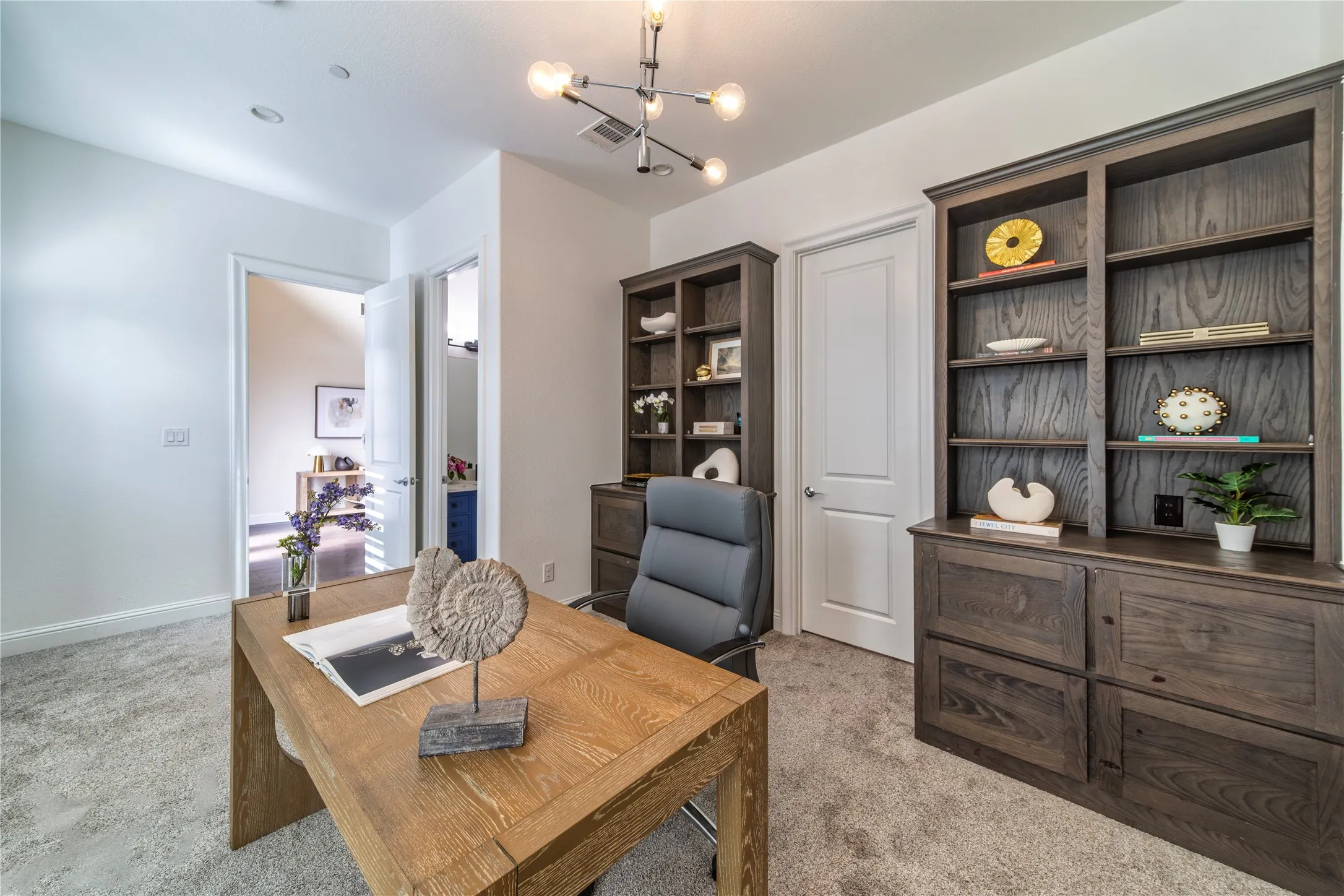 Single Family Residence For Sale in Collin County , 11252 Majestic Prince Circle, Frisco, Texas 75035, 6 Bedroom, 7 Bathroom, 4 Garage spaces, 5,211 Sqft, built in 2017, mls#21376113, Real Estate Agent in Frisco, Homes For Sale in Collin county, Homes For Sale in Frisco, Realtor in Frisco Texas, Real Estate Brokerage Independent Realty Texas, Luminita Cordes Realtor