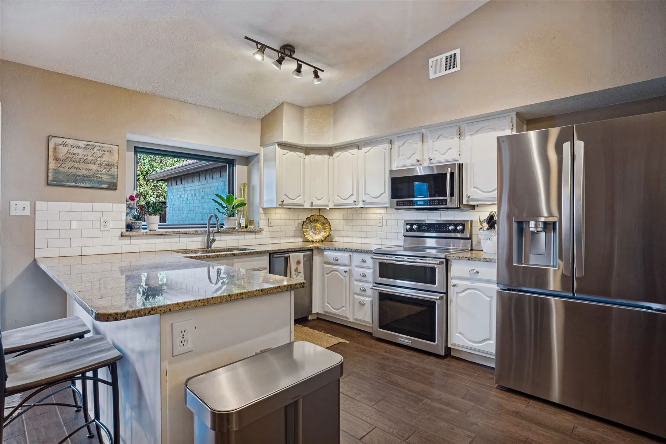It's so fun to have a window in the kitchen that overlooks the pool.