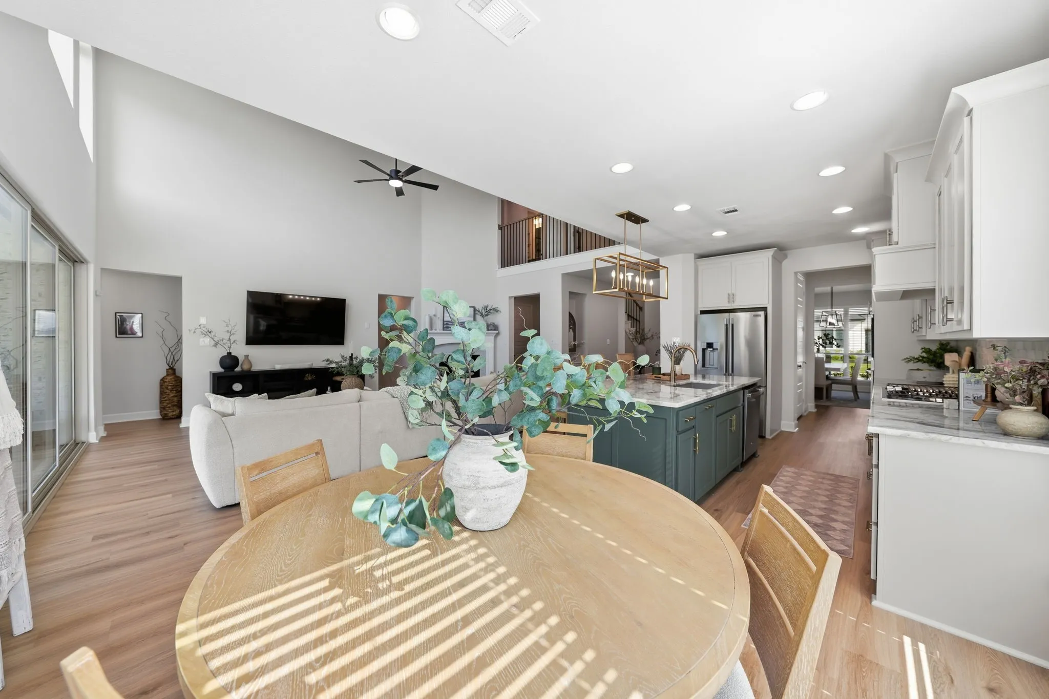 Single Family Residence For Rent in Collin County , 2229 Plumeria Lane, Celina, Texas 75009, 5 Bedroom, 4 Bathroom, 3 Garage spaces, 3,878 Sqft, built in 2024, mls#21378546, Real Estate Agent in Celina, Homes For Rent in Collin county, Homes For Rent in Celina, Realtor in Celina Texas, Real Estate Brokerage Independent Realty Texas, Luminita Cordes Realtor