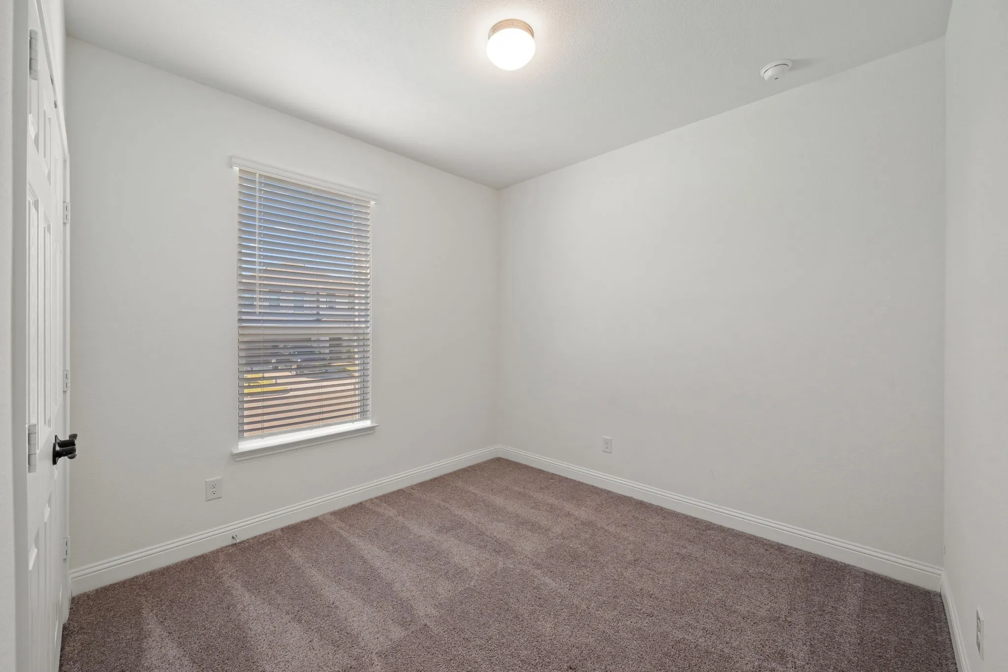 Single Family Residence For Rent in Denton County , 949 Brock Drive, Aubrey, Texas 76227, 3 Bedroom, 2 Bathroom, 1 Garage spaces, 1,491 Sqft, built in 2024, mls#21377640, Real Estate Agent in Aubrey, Homes For Rent in Denton county, Homes For Rent in Aubrey, Realtor in Aubrey Texas, Real Estate Brokerage Independent Realty Texas, Luminita Cordes Realtor