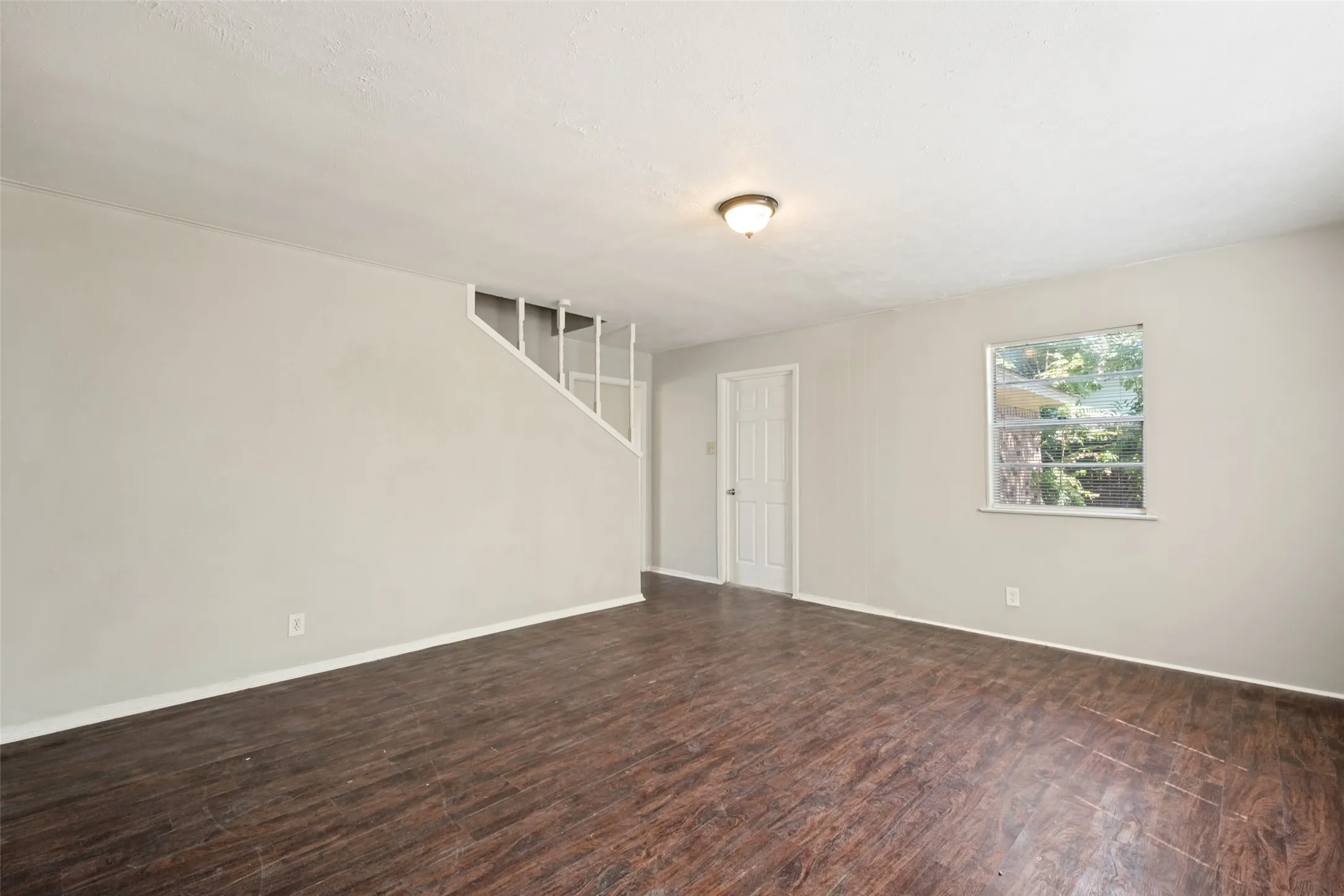 Single Family Residence For Sale in Tarrant County , 329 Deer Creek Road, Everman, Texas 76140, 4 Bedroom, 3 Bathroom, 2 Garage spaces, 1,860 Sqft, built in 1965, mls#21378514, Real Estate Agent in Everman, Homes For Sale in Tarrant county, Homes For Sale in Everman, Realtor in Everman Texas, Real Estate Brokerage Independent Realty Texas, Luminita Cordes Realtor