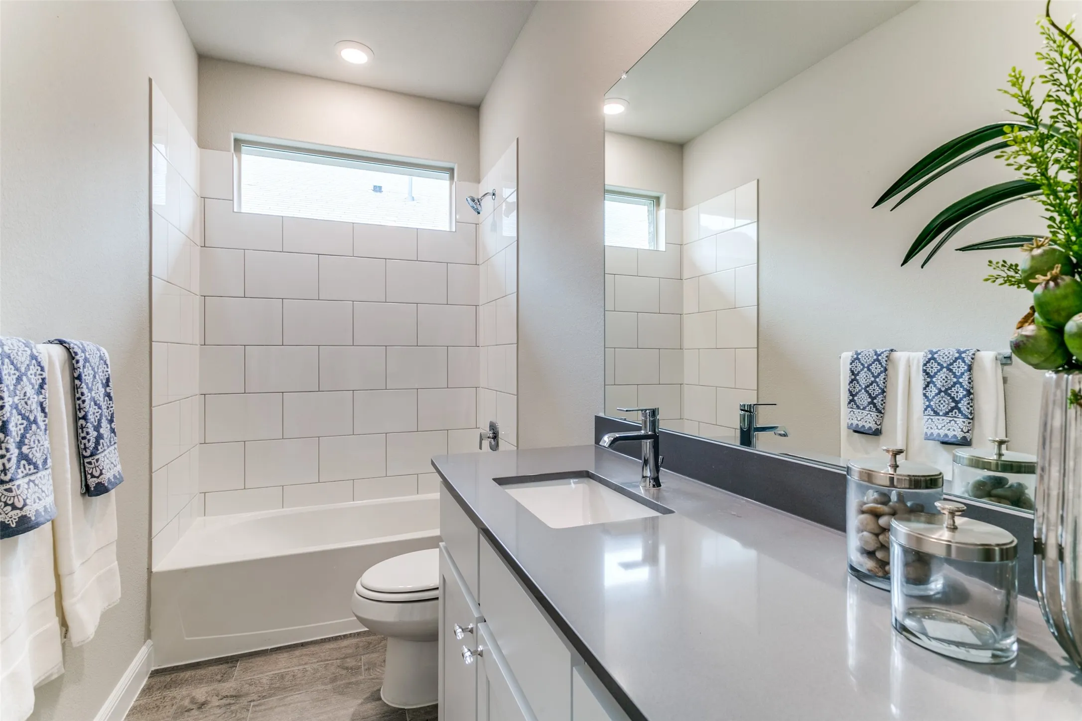 Single Family Residence For Rent in Denton County , 1117 Southwark Drive, Fort Worth, Texas 76052, 4 Bedroom, 2 Bathroom, 2 Garage spaces, 2,010 Sqft, built in 2024, mls#21378476, Real Estate Agent in Fort Worth, Homes For Rent in Denton county, Homes For Rent in Fort Worth, Realtor in Fort Worth Texas, Real Estate Brokerage Independent Realty Texas, Luminita Cordes Realtor