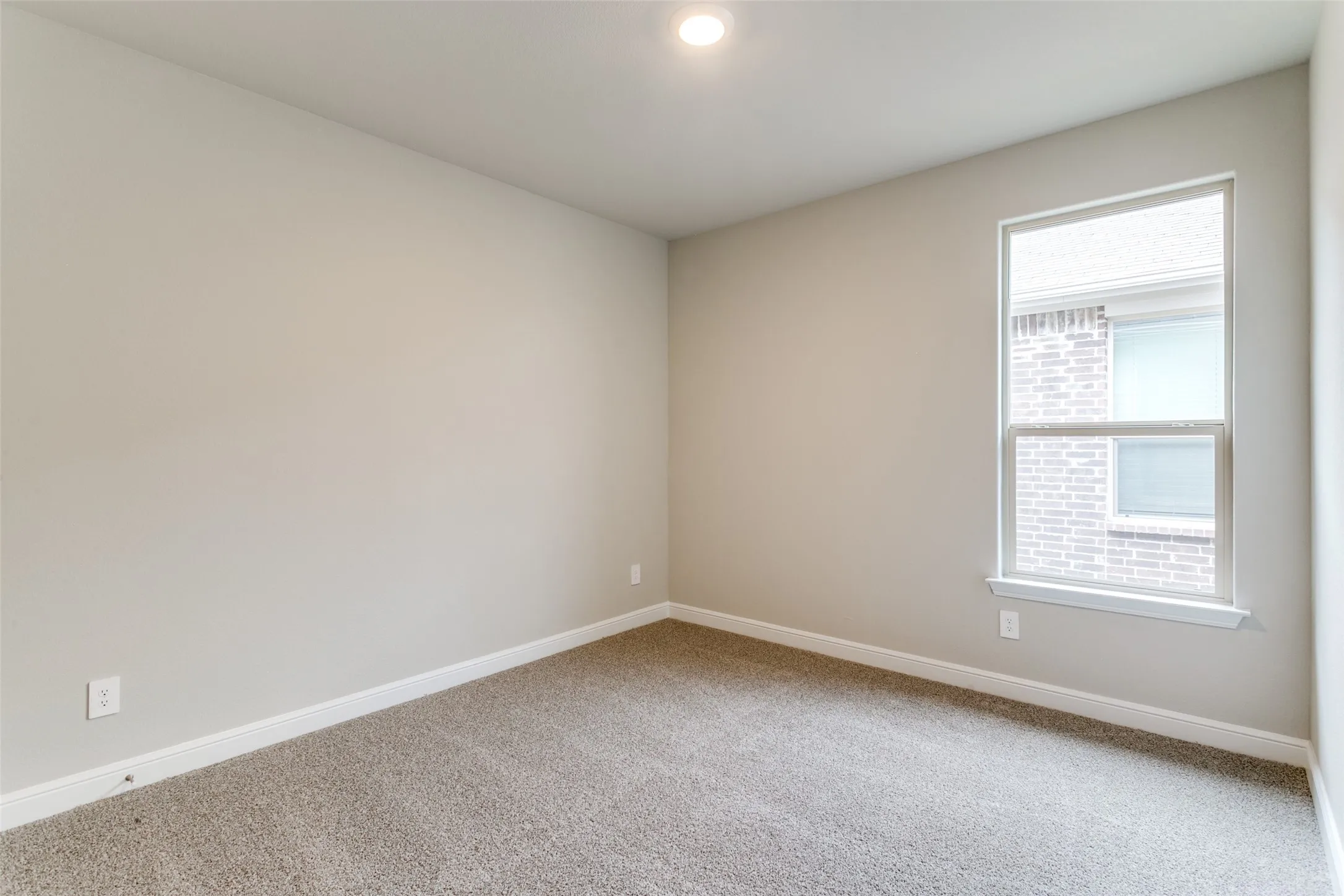 Single Family Residence For Rent in Denton County , 1117 Southwark Drive, Fort Worth, Texas 76052, 4 Bedroom, 2 Bathroom, 2 Garage spaces, 2,010 Sqft, built in 2024, mls#21378476, Real Estate Agent in Fort Worth, Homes For Rent in Denton county, Homes For Rent in Fort Worth, Realtor in Fort Worth Texas, Real Estate Brokerage Independent Realty Texas, Luminita Cordes Realtor