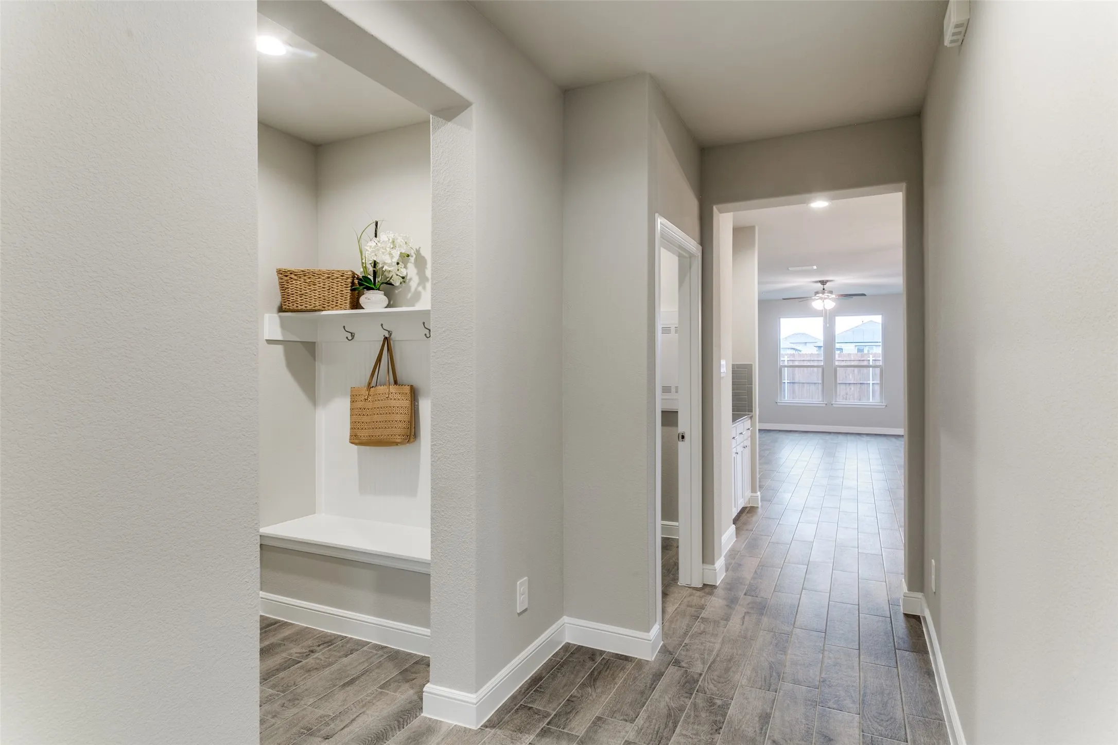 Single Family Residence For Rent in Denton County , 1117 Southwark Drive, Fort Worth, Texas 76052, 4 Bedroom, 2 Bathroom, 2 Garage spaces, 2,010 Sqft, built in 2024, mls#21378476, Real Estate Agent in Fort Worth, Homes For Rent in Denton county, Homes For Rent in Fort Worth, Realtor in Fort Worth Texas, Real Estate Brokerage Independent Realty Texas, Luminita Cordes Realtor