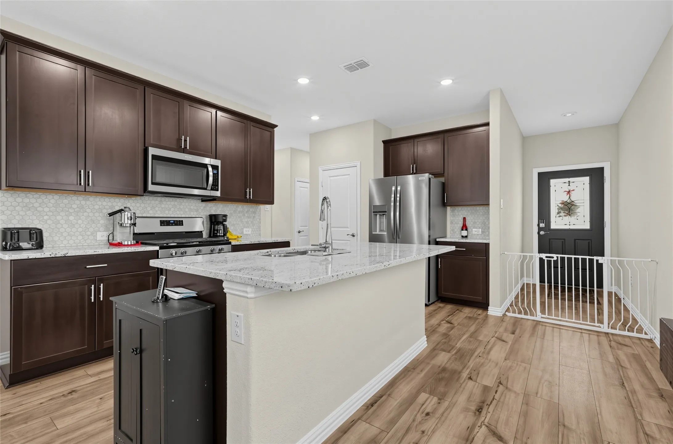 Single Family Residence For Sale in Kaufman County , 1818 Ash Oak Lane, Forney, Texas 75126, 4 Bedroom, 2 Bathroom, 2 Garage spaces, 1,572 Sqft, built in 2022, mls#21377800, Real Estate Agent in Forney, Homes For Sale in Kaufman county, Homes For Sale in Forney, Realtor in Forney Texas, Real Estate Brokerage Independent Realty Texas, Luminita Cordes Realtor