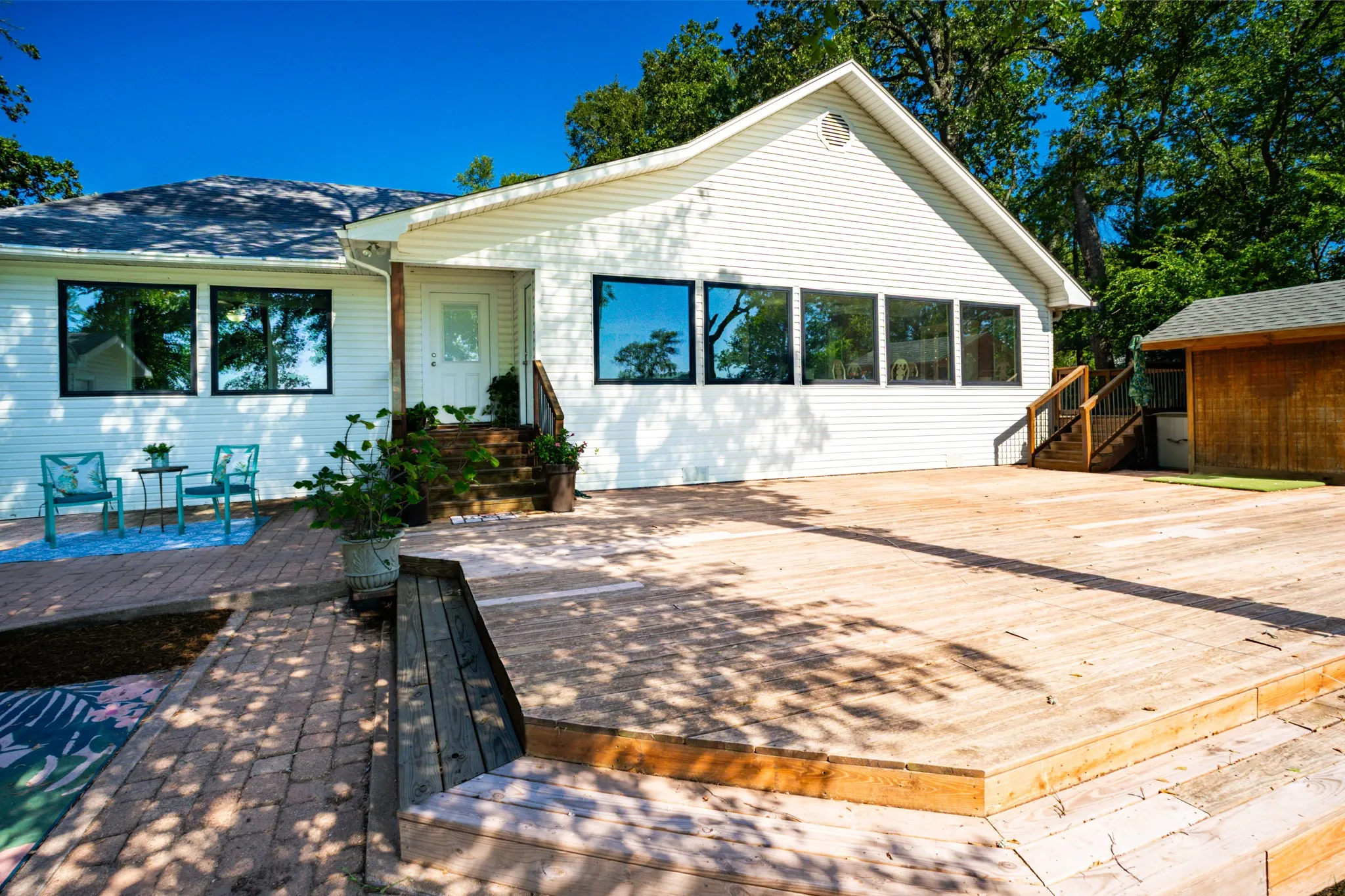 Single Family Residence For Sale in Limestone County , 535 FM 2681, Mexia, Texas 76667, 4 Bedroom, 5 Bathroom, 4 Garage spaces, 2,862 Sqft, built in 1991, mls#21377819, Real Estate Agent in Mexia, Homes For Sale in Limestone county, Homes For Sale in Mexia, Realtor in Mexia Texas, Real Estate Brokerage Independent Realty Texas, Luminita Cordes Realtor