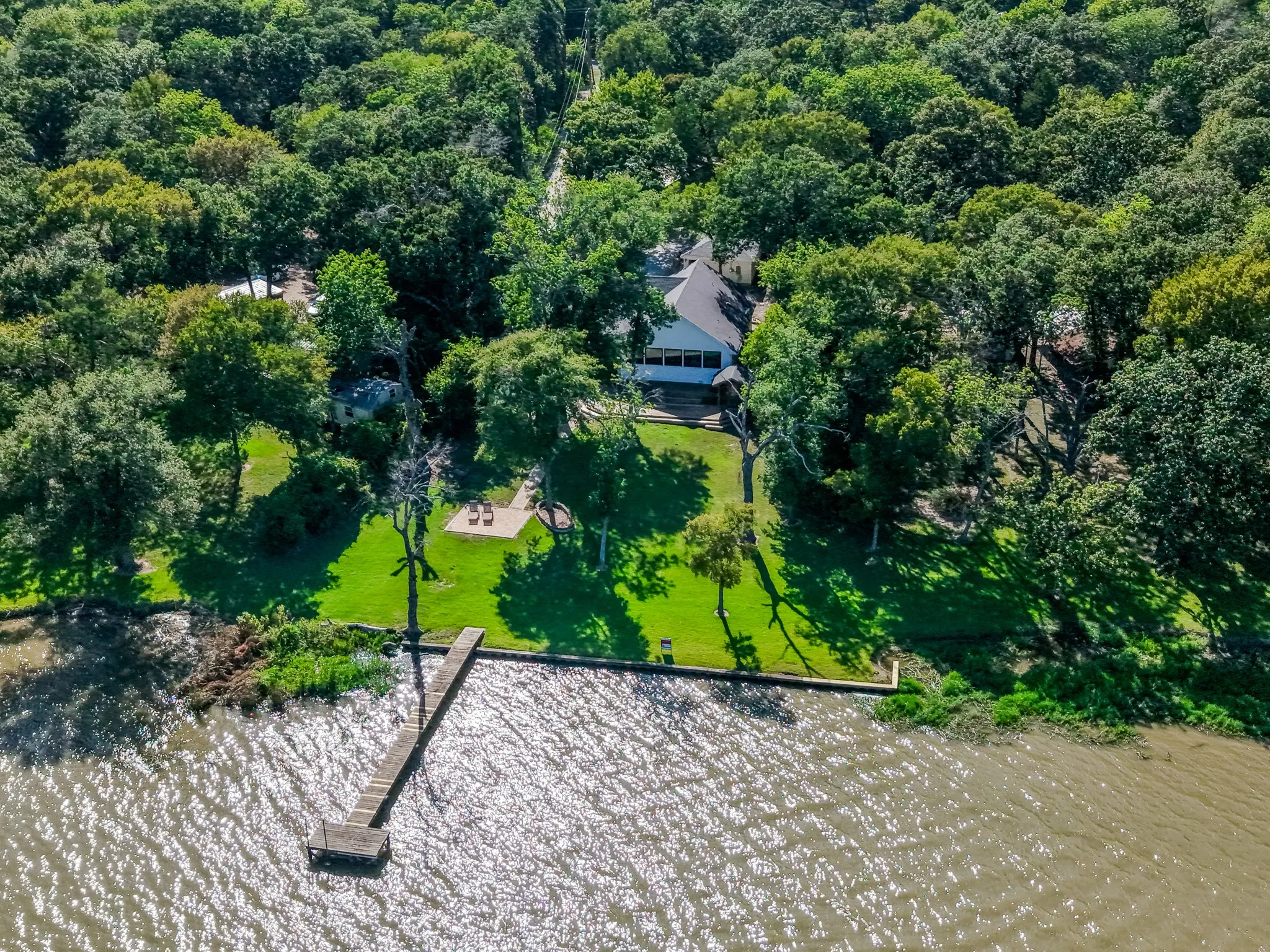 Single Family Residence For Sale in Limestone County , 535 FM 2681, Mexia, Texas 76667, 4 Bedroom, 5 Bathroom, 4 Garage spaces, 2,862 Sqft, built in 1991, mls#21377819, Real Estate Agent in Mexia, Homes For Sale in Limestone county, Homes For Sale in Mexia, Realtor in Mexia Texas, Real Estate Brokerage Independent Realty Texas, Luminita Cordes Realtor