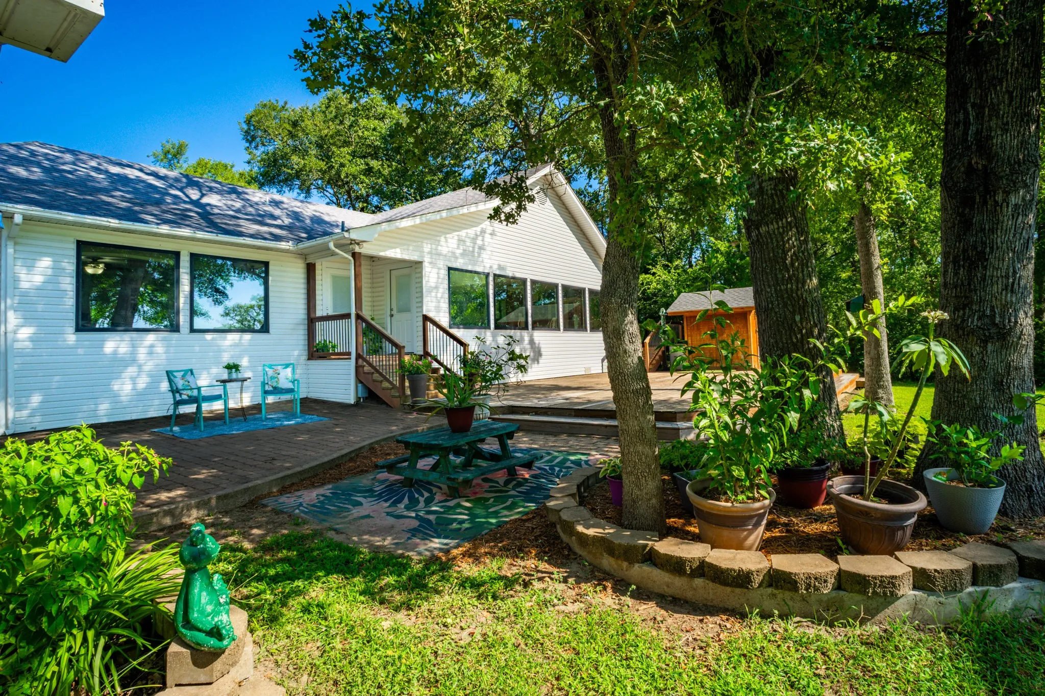 Single Family Residence For Sale in Limestone County , 535 FM 2681, Mexia, Texas 76667, 4 Bedroom, 5 Bathroom, 4 Garage spaces, 2,862 Sqft, built in 1991, mls#21377819, Real Estate Agent in Mexia, Homes For Sale in Limestone county, Homes For Sale in Mexia, Realtor in Mexia Texas, Real Estate Brokerage Independent Realty Texas, Luminita Cordes Realtor