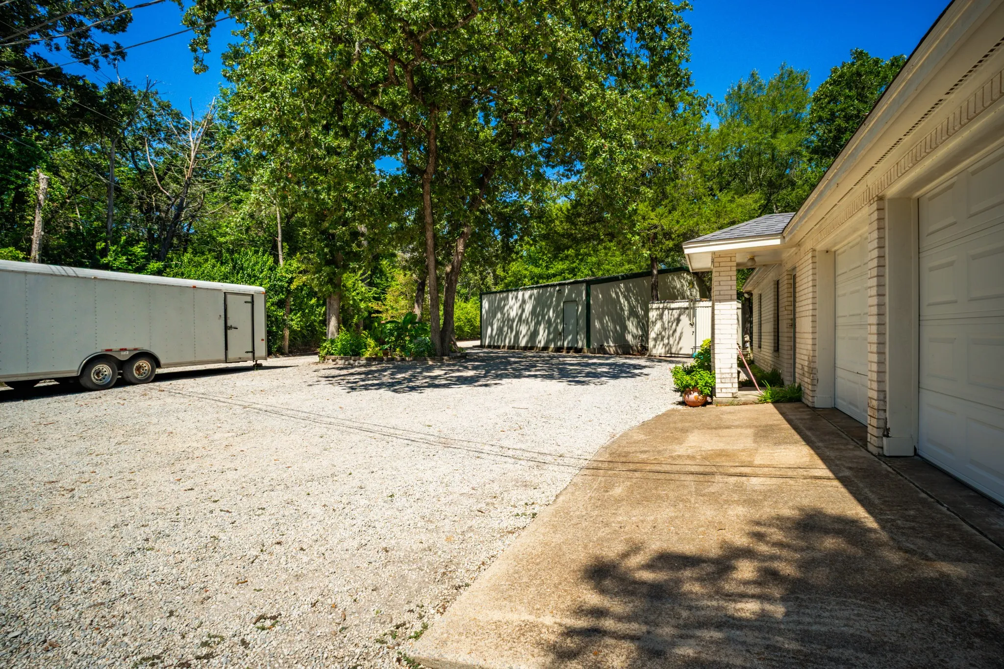 Single Family Residence For Sale in Limestone County , 535 FM 2681, Mexia, Texas 76667, 4 Bedroom, 5 Bathroom, 4 Garage spaces, 2,862 Sqft, built in 1991, mls#21377819, Real Estate Agent in Mexia, Homes For Sale in Limestone county, Homes For Sale in Mexia, Realtor in Mexia Texas, Real Estate Brokerage Independent Realty Texas, Luminita Cordes Realtor