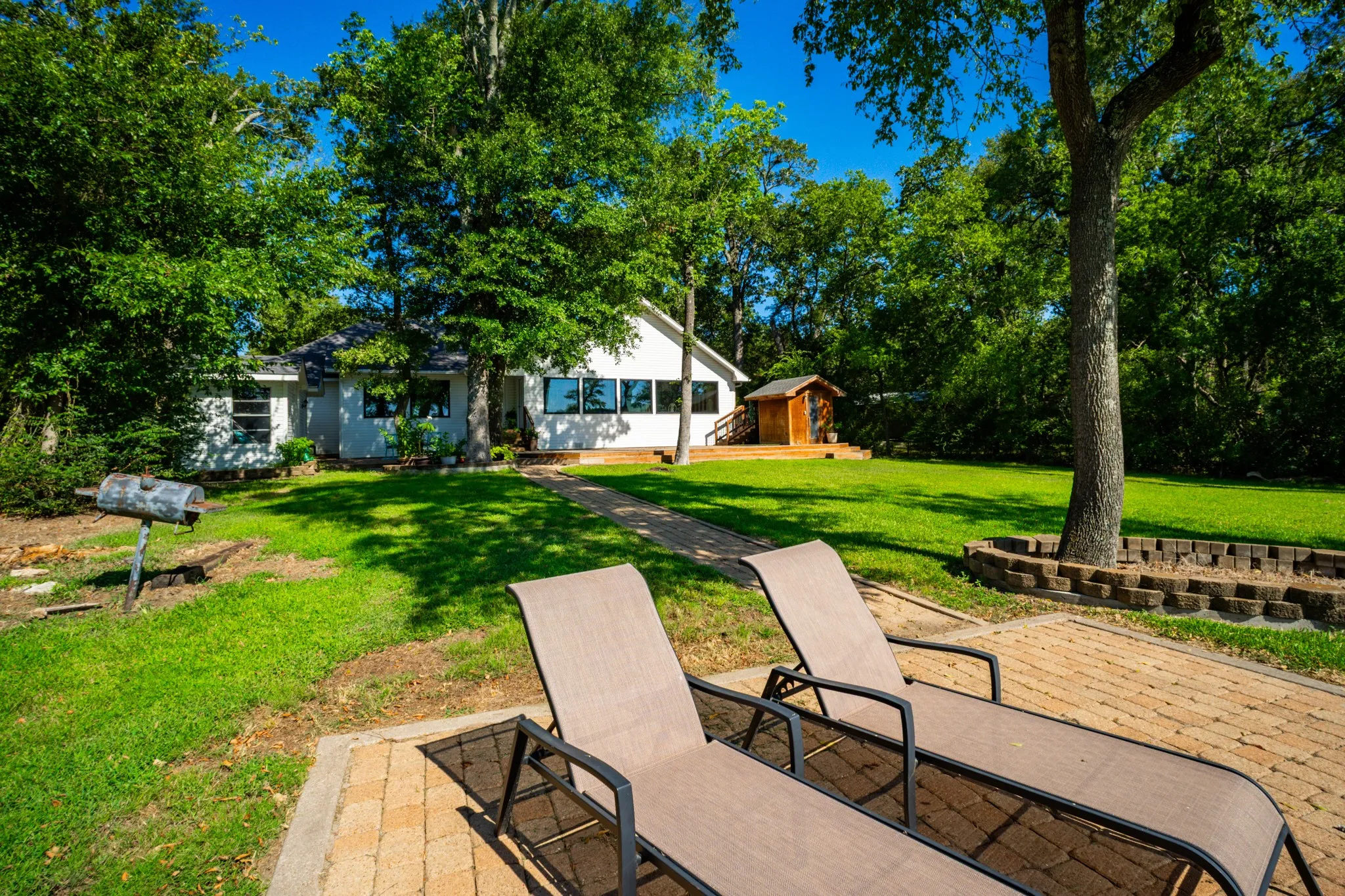 Single Family Residence For Sale in Limestone County , 535 FM 2681, Mexia, Texas 76667, 4 Bedroom, 5 Bathroom, 4 Garage spaces, 2,862 Sqft, built in 1991, mls#21377819, Real Estate Agent in Mexia, Homes For Sale in Limestone county, Homes For Sale in Mexia, Realtor in Mexia Texas, Real Estate Brokerage Independent Realty Texas, Luminita Cordes Realtor