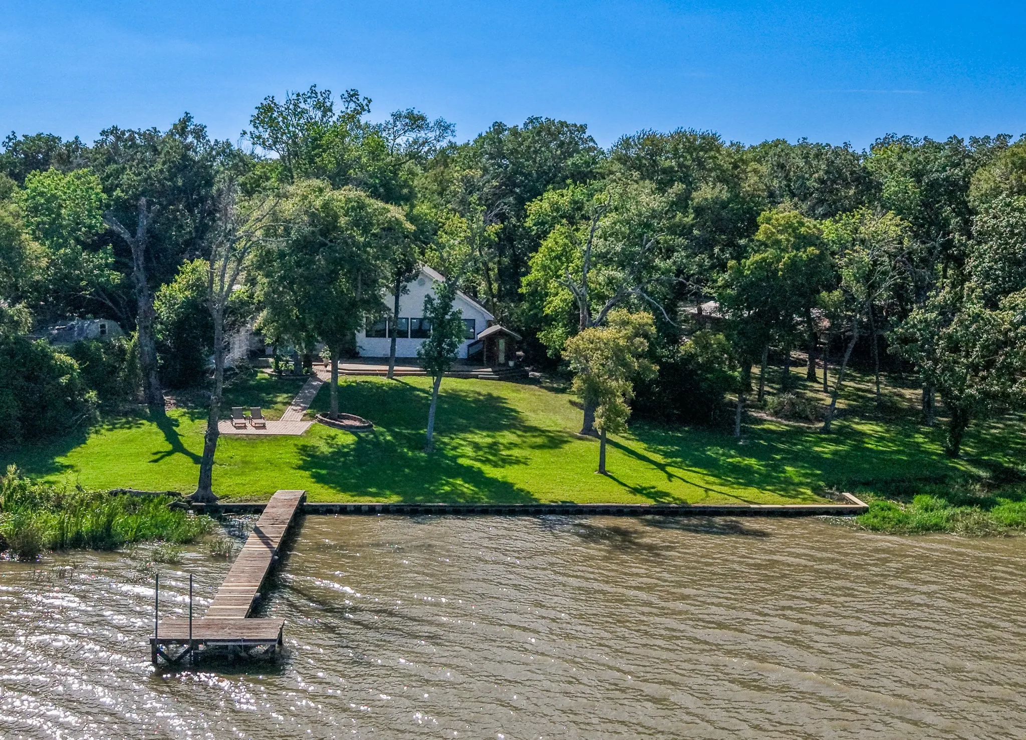 Single Family Residence For Sale in Limestone County , 535 FM 2681, Mexia, Texas 76667, 4 Bedroom, 5 Bathroom, 4 Garage spaces, 2,862 Sqft, built in 1991, mls#21377819, Real Estate Agent in Mexia, Homes For Sale in Limestone county, Homes For Sale in Mexia, Realtor in Mexia Texas, Real Estate Brokerage Independent Realty Texas, Luminita Cordes Realtor