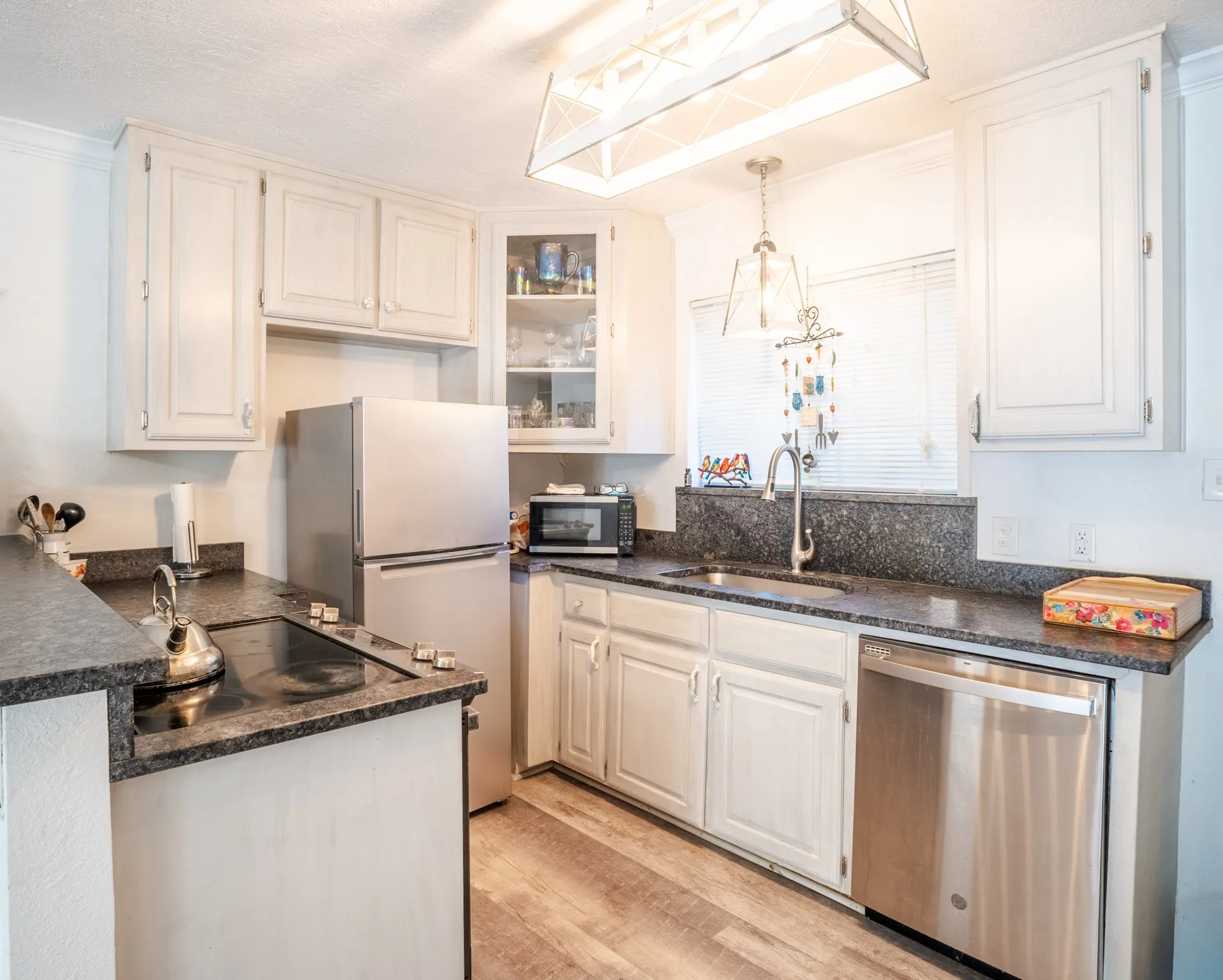 Single Family Residence For Sale in Limestone County , 535 FM 2681, Mexia, Texas 76667, 4 Bedroom, 5 Bathroom, 4 Garage spaces, 2,862 Sqft, built in 1991, mls#21377819, Real Estate Agent in Mexia, Homes For Sale in Limestone county, Homes For Sale in Mexia, Realtor in Mexia Texas, Real Estate Brokerage Independent Realty Texas, Luminita Cordes Realtor