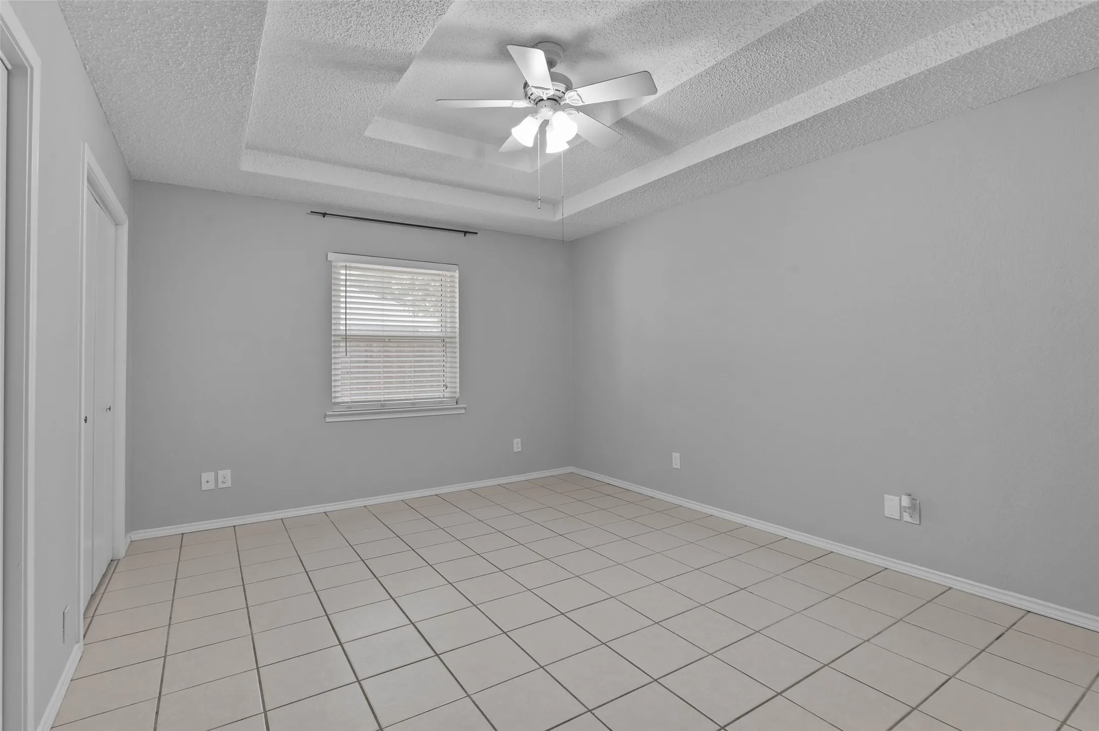 Single Family Residence For Rent in Denton County , 2812 Terry Court, Denton, Texas 76209, 2 Bedroom, 2 Bathroom, 2 Garage spaces, 1,264 Sqft, built in 1986, mls#21374901, Real Estate Agent in Denton, Homes For Rent in Denton county, Homes For Rent in Denton, Realtor in Denton Texas, Real Estate Brokerage Independent Realty Texas, Luminita Cordes Realtor
