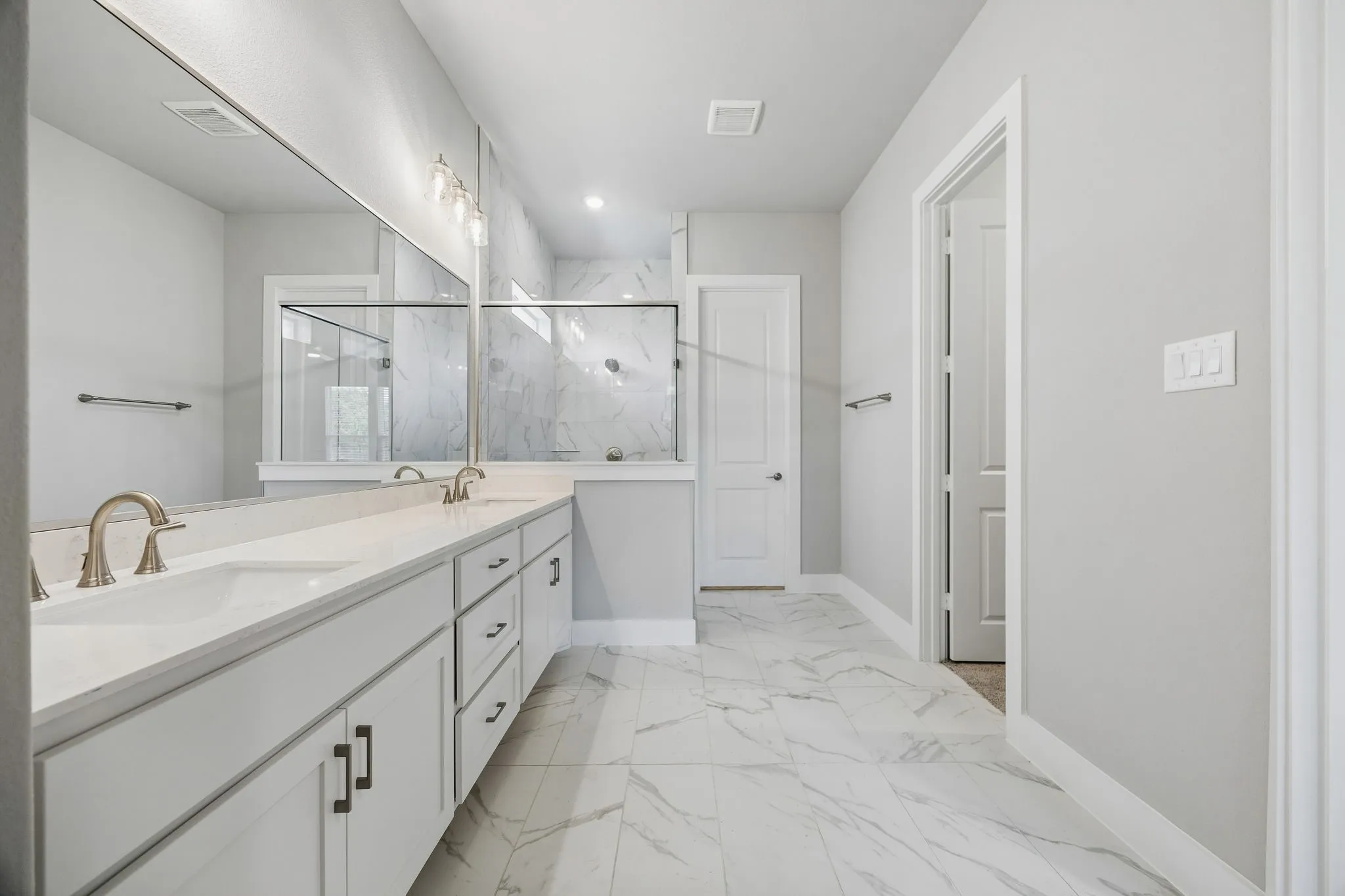 Single Family Residence For Sale in Collin County , 2423 Silver Spring Court, Celina, Texas 75009, 6 Bedroom, 5 Bathroom, 2 Garage spaces, 4,337 Sqft, built in 2026, mls#21378558, Real Estate Agent in Celina, Homes For Sale in Collin county, Homes For Sale in Celina, Realtor in Celina Texas, Real Estate Brokerage Independent Realty Texas, Luminita Cordes Realtor