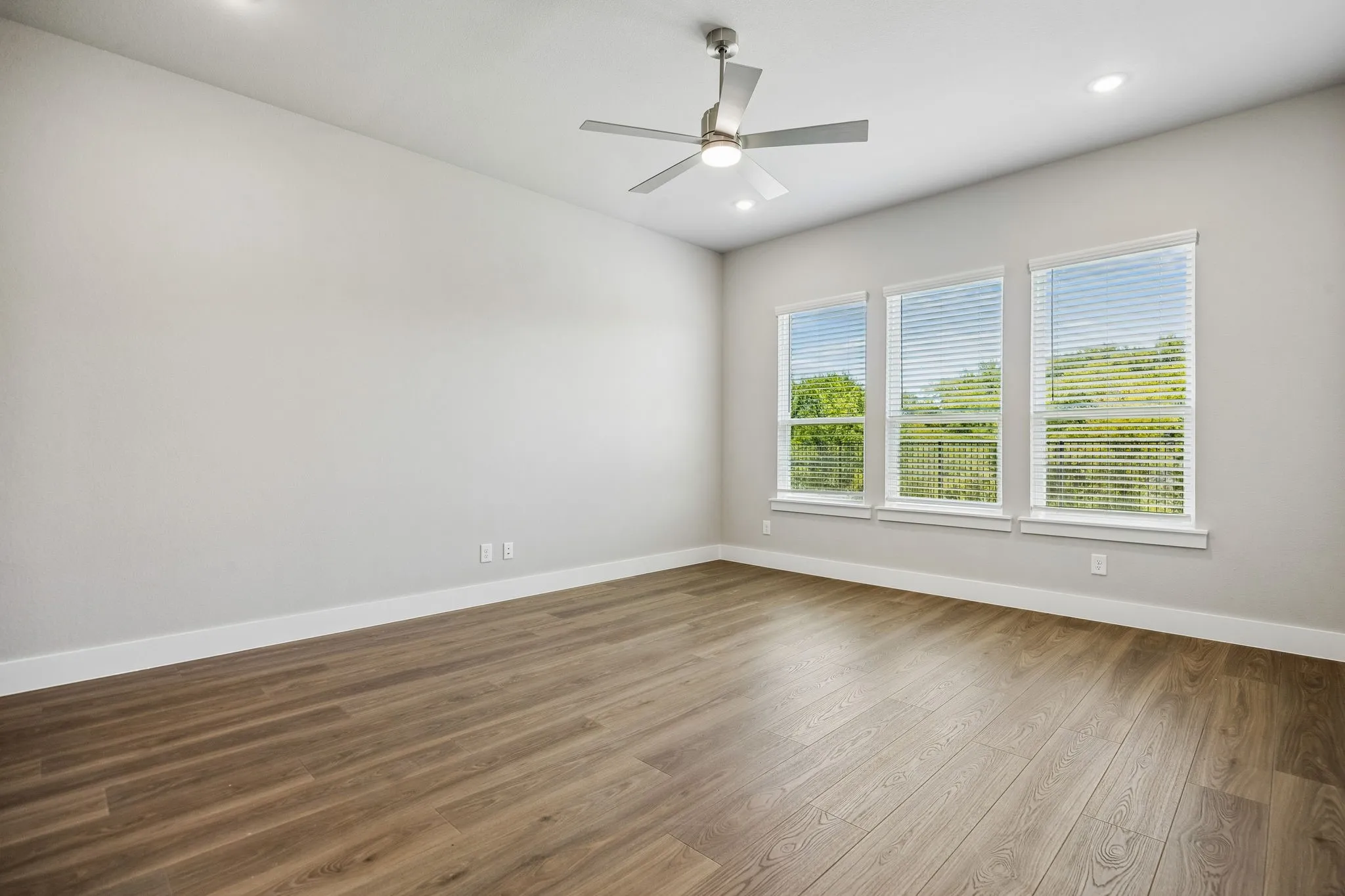 Single Family Residence For Sale in Collin County , 2423 Silver Spring Court, Celina, Texas 75009, 6 Bedroom, 5 Bathroom, 2 Garage spaces, 4,337 Sqft, built in 2026, mls#21378558, Real Estate Agent in Celina, Homes For Sale in Collin county, Homes For Sale in Celina, Realtor in Celina Texas, Real Estate Brokerage Independent Realty Texas, Luminita Cordes Realtor