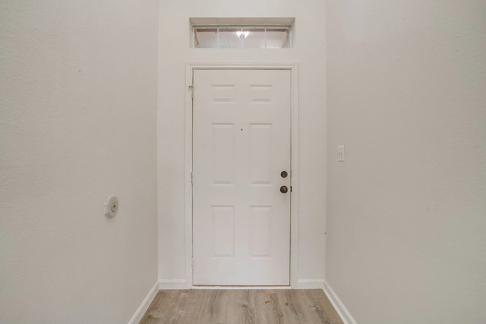 Single Family Residence For Rent in Hood County , 1512 Clover Lane, Granbury, Texas 76048, 3 Bedroom, 2 Bathroom, 2 Garage spaces, 1,462 Sqft, built in 1998, mls#21371060, Real Estate Agent in Granbury, Homes For Rent in Hood county, Homes For Rent in Granbury, Realtor in Granbury Texas, Real Estate Brokerage Independent Realty Texas, Luminita Cordes Realtor
