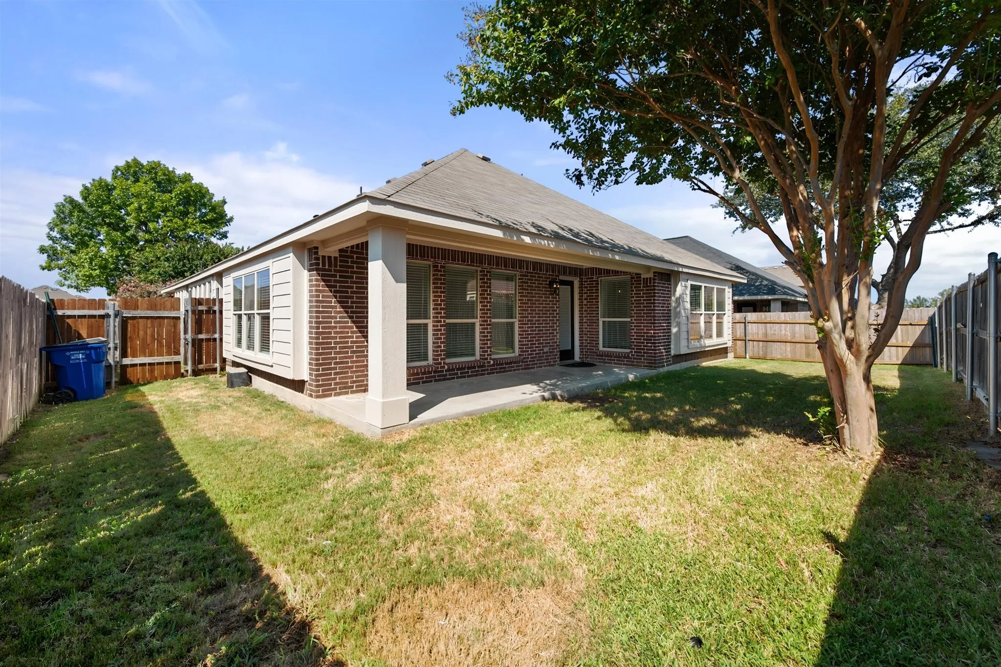Single Family Residence For Sale in Johnson County , 1313 Concho Trail, Mansfield, Texas 76063, 4 Bedroom, 2 Bathroom, 2 Garage spaces, 1,856 Sqft, built in 2009, mls#21355851, Real Estate Agent in Mansfield, Homes For Sale in Johnson county, Homes For Sale in Mansfield, Realtor in Mansfield Texas, Real Estate Brokerage Independent Realty Texas, Luminita Cordes Realtor