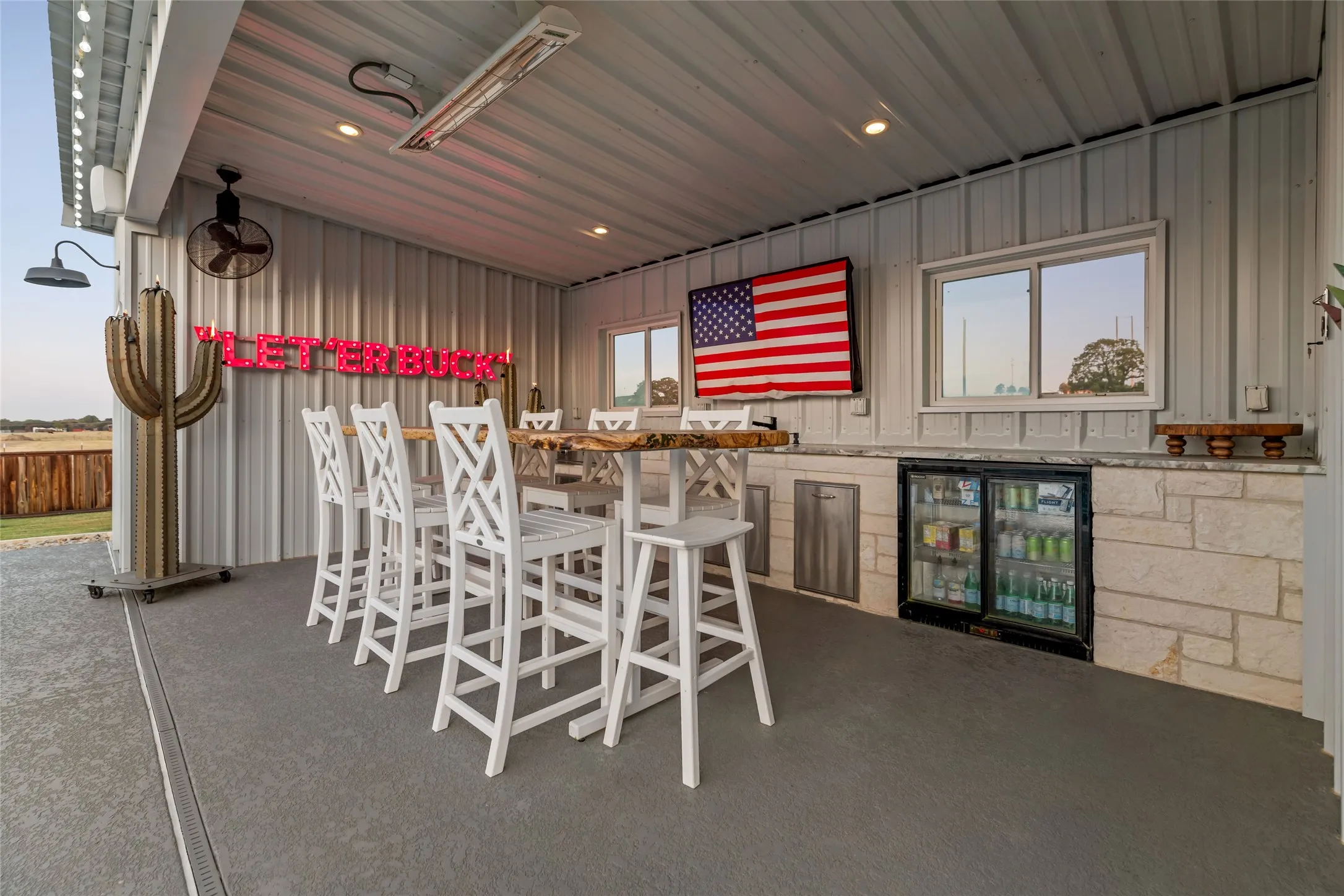 Single Family Residence For Sale in Erath County , 2910 County Road 386, Stephenville, Texas 76401, 3 Bedroom, 3 Bathroom, Garage spaces, 1,870 Sqft, built in 2020, mls#21374828, Real Estate Agent in Stephenville, Homes For Sale in Erath county, Homes For Sale in Stephenville, Realtor in Stephenville Texas, Real Estate Brokerage Independent Realty Texas, Luminita Cordes Realtor