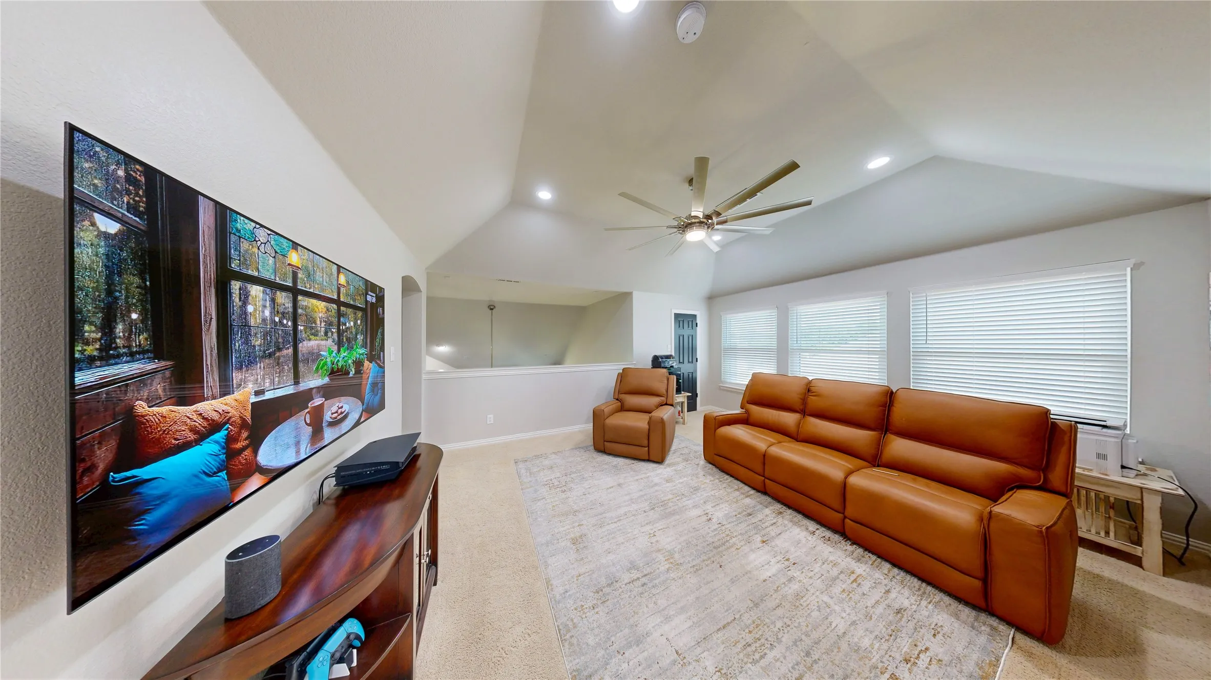Game room upstairs