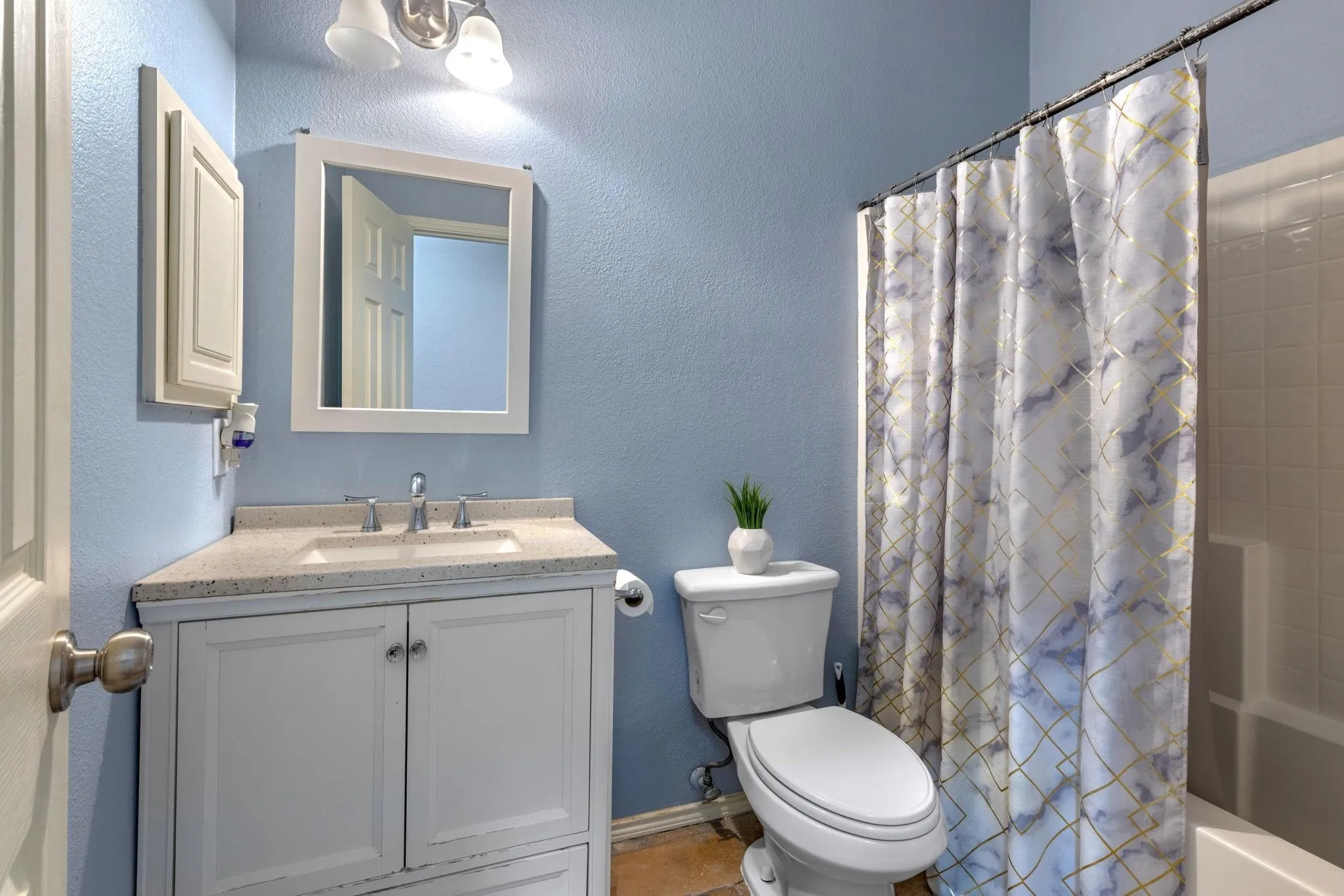 Single Family Residence For Rent in Collin County , 1526 Cliff Creek Drive, Allen, Texas 75002, 3 Bedroom, 2 Bathroom, 2 Garage spaces, 1,565 Sqft, built in 2003, mls#21378586, Real Estate Agent in Allen, Homes For Rent in Collin county, Homes For Rent in Allen, Realtor in Allen Texas, Real Estate Brokerage Independent Realty Texas, Luminita Cordes Realtor