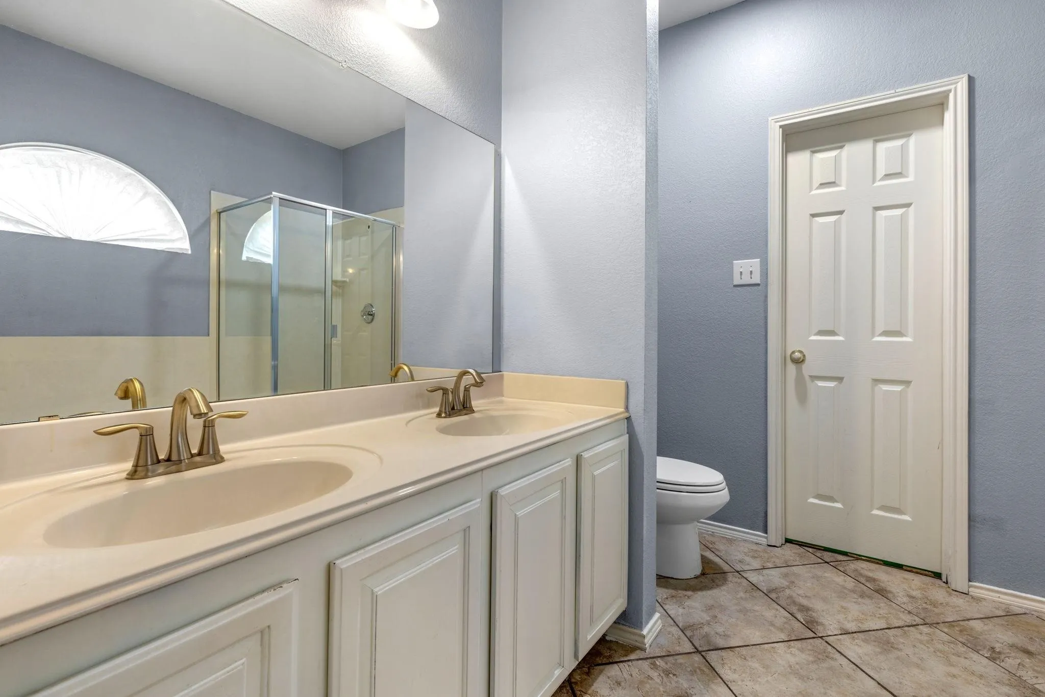Single Family Residence For Rent in Collin County , 1526 Cliff Creek Drive, Allen, Texas 75002, 3 Bedroom, 2 Bathroom, 2 Garage spaces, 1,565 Sqft, built in 2003, mls#21378586, Real Estate Agent in Allen, Homes For Rent in Collin county, Homes For Rent in Allen, Realtor in Allen Texas, Real Estate Brokerage Independent Realty Texas, Luminita Cordes Realtor