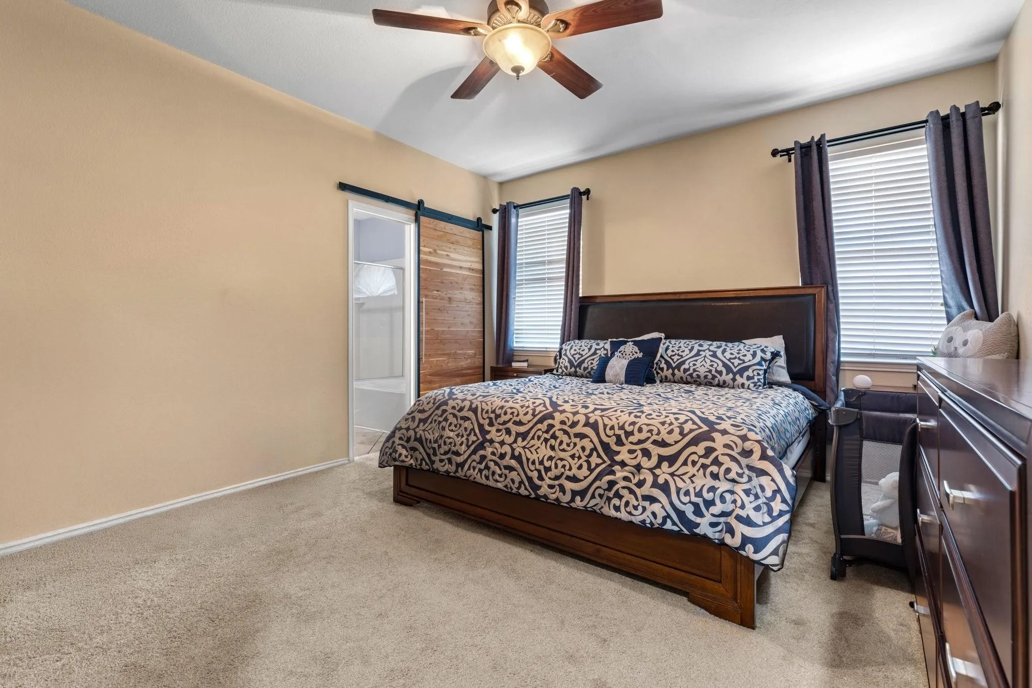 Single Family Residence For Rent in Collin County , 1526 Cliff Creek Drive, Allen, Texas 75002, 3 Bedroom, 2 Bathroom, 2 Garage spaces, 1,565 Sqft, built in 2003, mls#21378586, Real Estate Agent in Allen, Homes For Rent in Collin county, Homes For Rent in Allen, Realtor in Allen Texas, Real Estate Brokerage Independent Realty Texas, Luminita Cordes Realtor