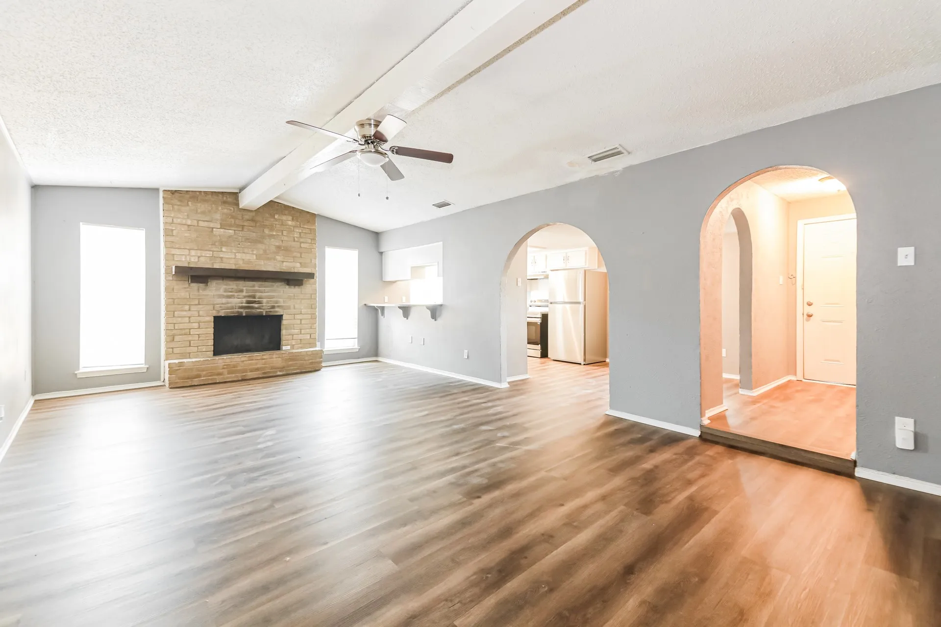 Single Family Residence For Rent in Dallas County , 2026 Aspen Lane, Garland, Texas 75044, 2 Bedroom, 2 Bathroom, 2 Garage spaces, 1,846 Sqft, built in 1972, mls#21378587, Real Estate Agent in Garland, Homes For Rent in Dallas county, Homes For Rent in Garland, Realtor in Garland Texas, Real Estate Brokerage Independent Realty Texas, Luminita Cordes Realtor