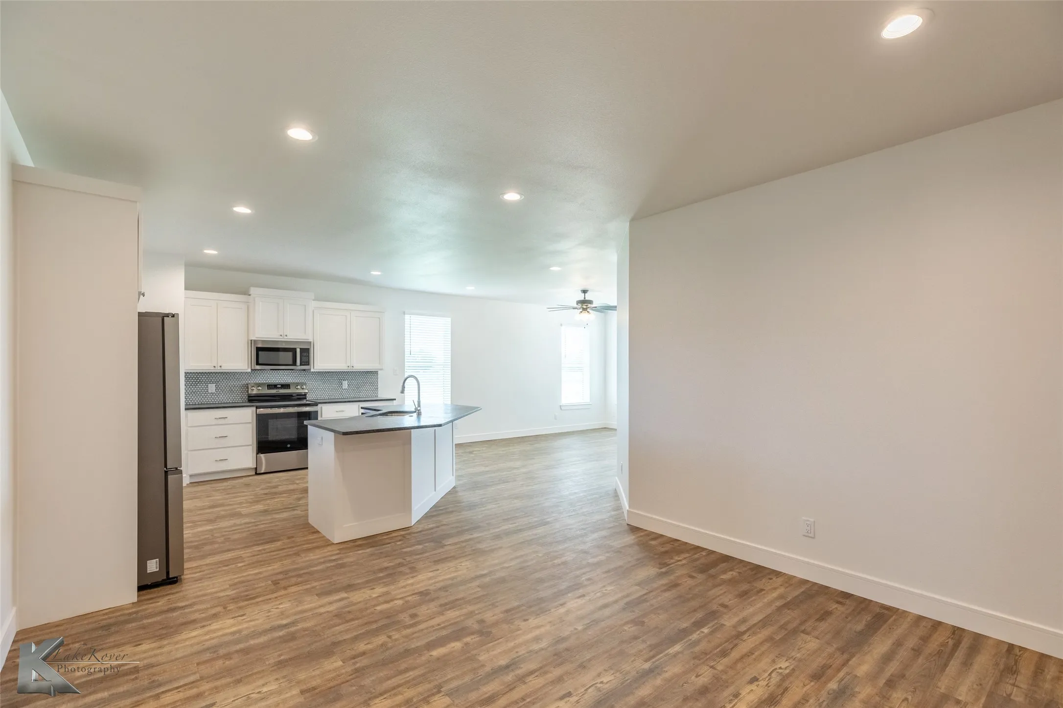 Duplex For Rent in Taylor County , 364 Kristie Path, Abilene, Texas 79602, 3 Bedroom, 2 Bathroom, 2 Garage spaces, 1,508 Sqft, built in 2024, mls#21378589, Real Estate Agent in Abilene, Homes For Rent in Taylor county, Homes For Rent in Abilene, Realtor in Abilene Texas, Real Estate Brokerage Independent Realty Texas, Luminita Cordes Realtor