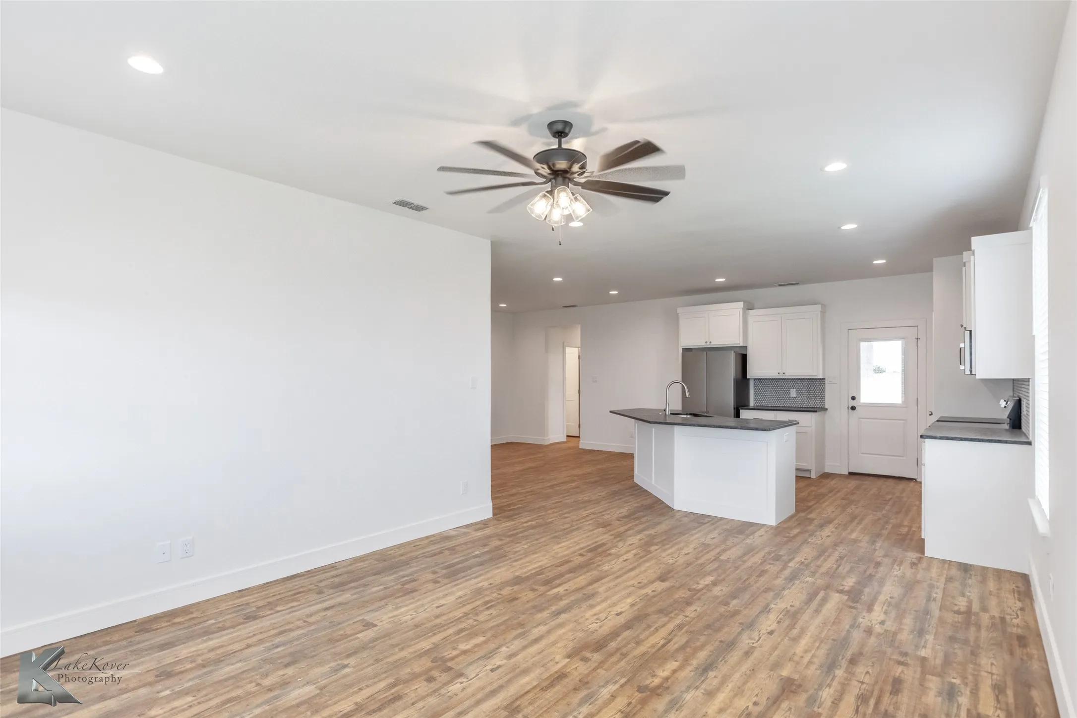 Duplex For Rent in Taylor County , 364 Kristie Path, Abilene, Texas 79602, 3 Bedroom, 2 Bathroom, 2 Garage spaces, 1,508 Sqft, built in 2024, mls#21378589, Real Estate Agent in Abilene, Homes For Rent in Taylor county, Homes For Rent in Abilene, Realtor in Abilene Texas, Real Estate Brokerage Independent Realty Texas, Luminita Cordes Realtor