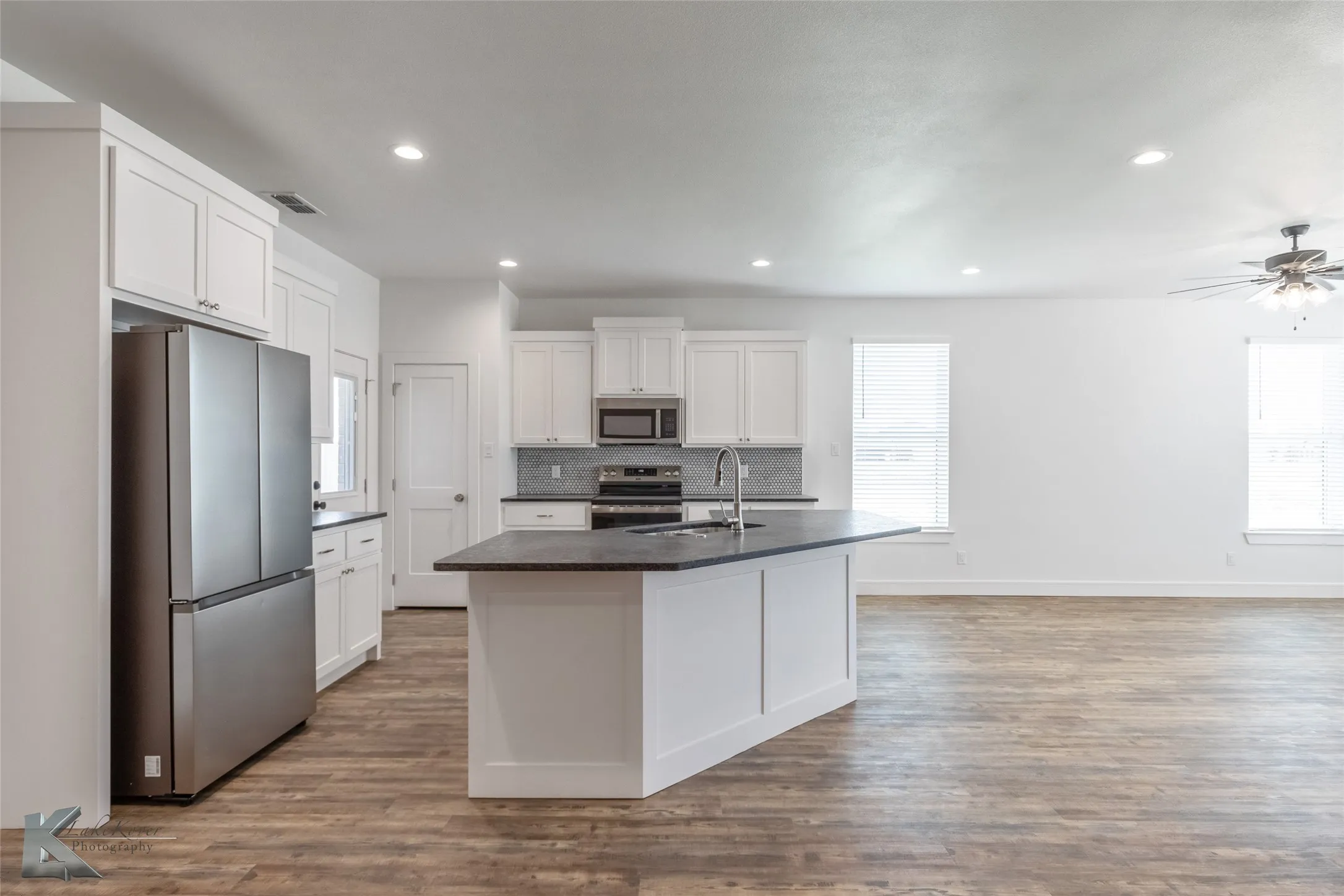 Duplex For Rent in Taylor County , 364 Kristie Path, Abilene, Texas 79602, 3 Bedroom, 2 Bathroom, 2 Garage spaces, 1,508 Sqft, built in 2024, mls#21378589, Real Estate Agent in Abilene, Homes For Rent in Taylor county, Homes For Rent in Abilene, Realtor in Abilene Texas, Real Estate Brokerage Independent Realty Texas, Luminita Cordes Realtor