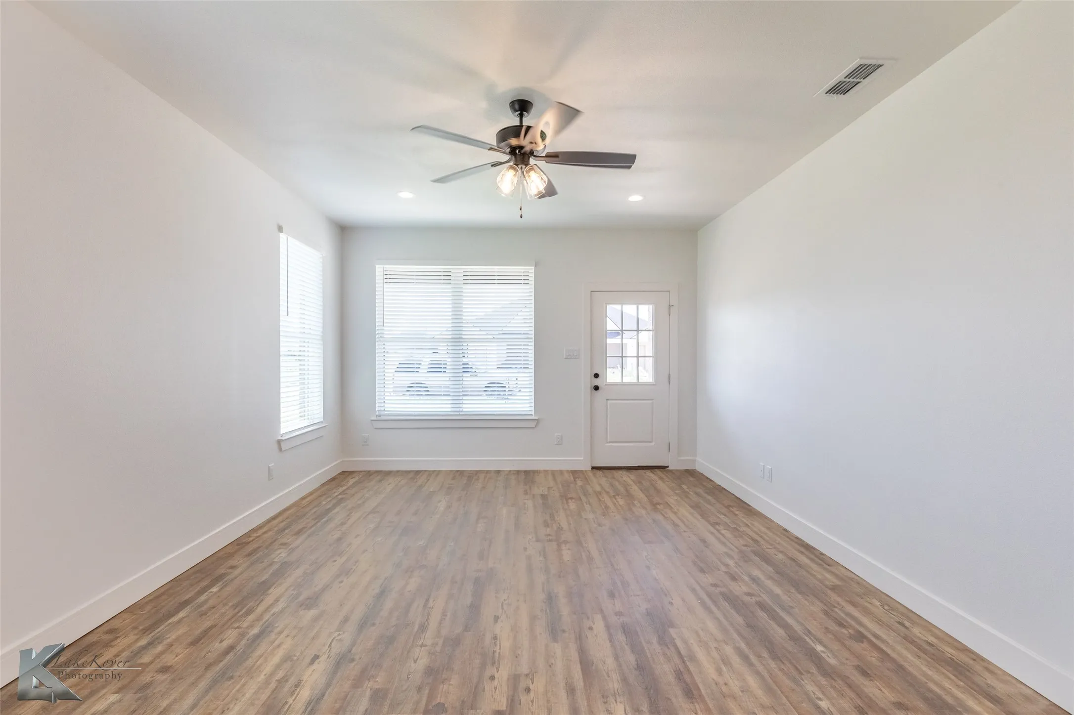Duplex For Rent in Taylor County , 364 Kristie Path, Abilene, Texas 79602, 3 Bedroom, 2 Bathroom, 2 Garage spaces, 1,508 Sqft, built in 2024, mls#21378589, Real Estate Agent in Abilene, Homes For Rent in Taylor county, Homes For Rent in Abilene, Realtor in Abilene Texas, Real Estate Brokerage Independent Realty Texas, Luminita Cordes Realtor