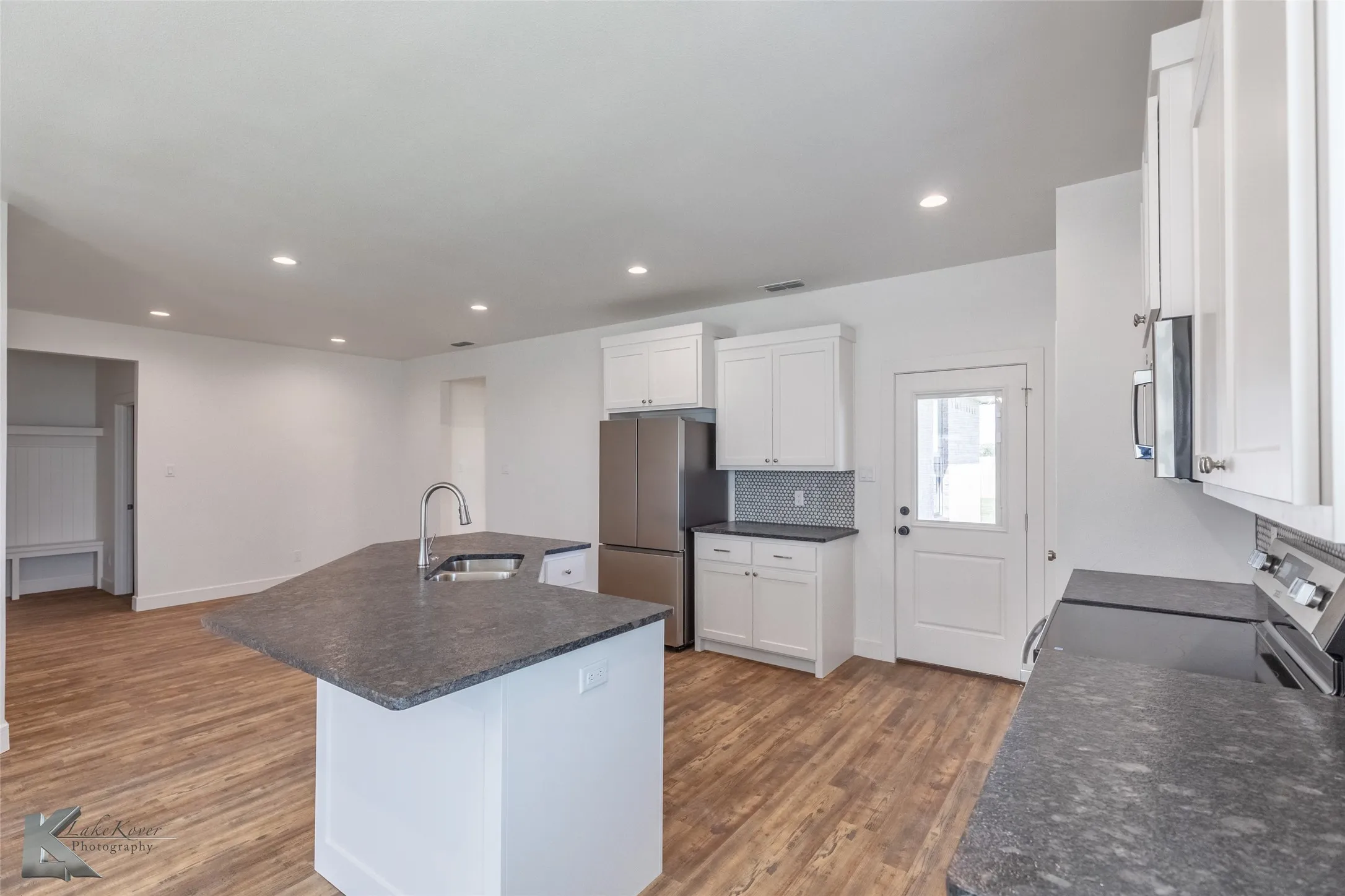 Duplex For Rent in Taylor County , 364 Kristie Path, Abilene, Texas 79602, 3 Bedroom, 2 Bathroom, 2 Garage spaces, 1,508 Sqft, built in 2024, mls#21378589, Real Estate Agent in Abilene, Homes For Rent in Taylor county, Homes For Rent in Abilene, Realtor in Abilene Texas, Real Estate Brokerage Independent Realty Texas, Luminita Cordes Realtor