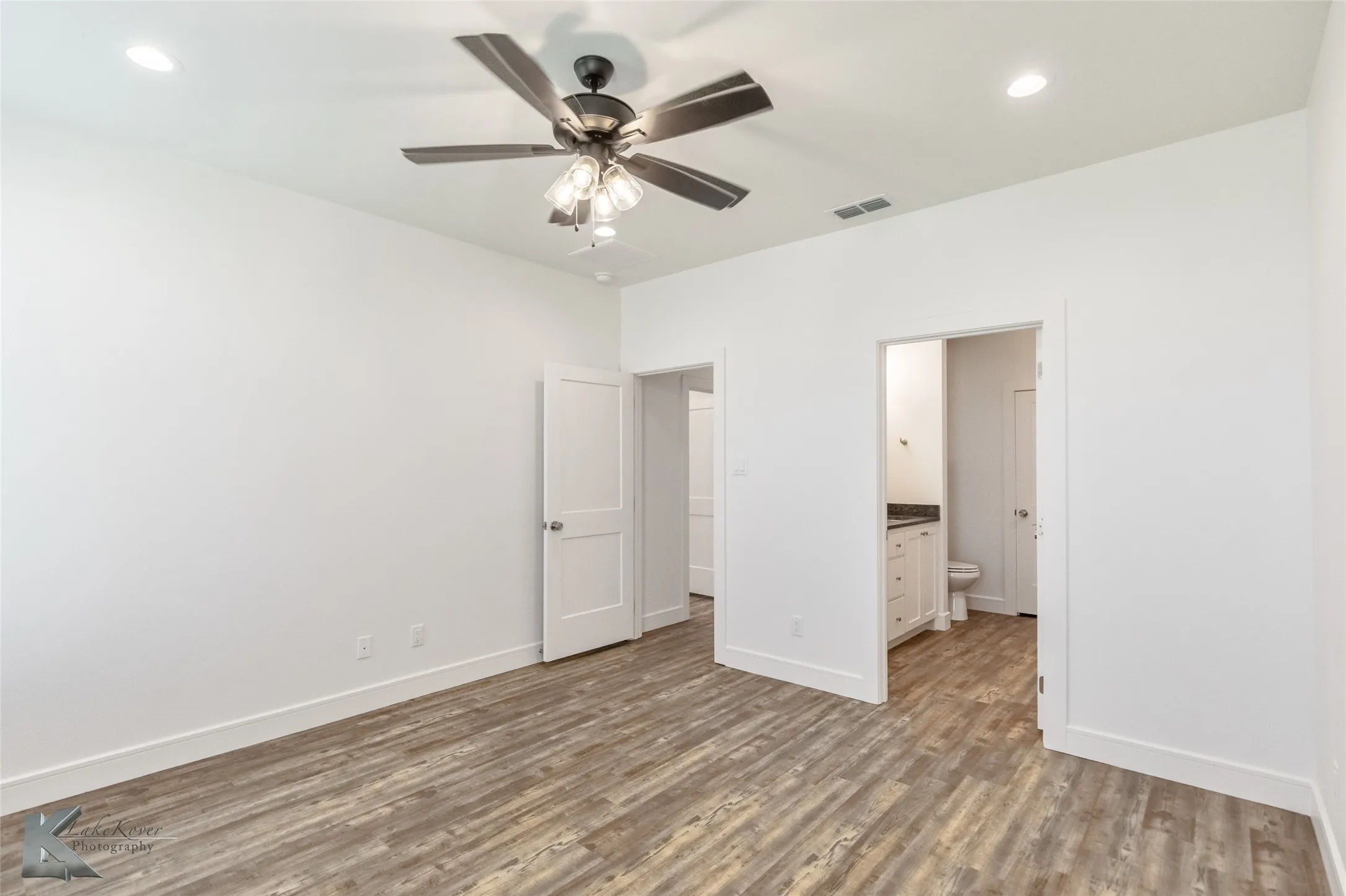 Duplex For Rent in Taylor County , 364 Kristie Path, Abilene, Texas 79602, 3 Bedroom, 2 Bathroom, 2 Garage spaces, 1,508 Sqft, built in 2024, mls#21378589, Real Estate Agent in Abilene, Homes For Rent in Taylor county, Homes For Rent in Abilene, Realtor in Abilene Texas, Real Estate Brokerage Independent Realty Texas, Luminita Cordes Realtor