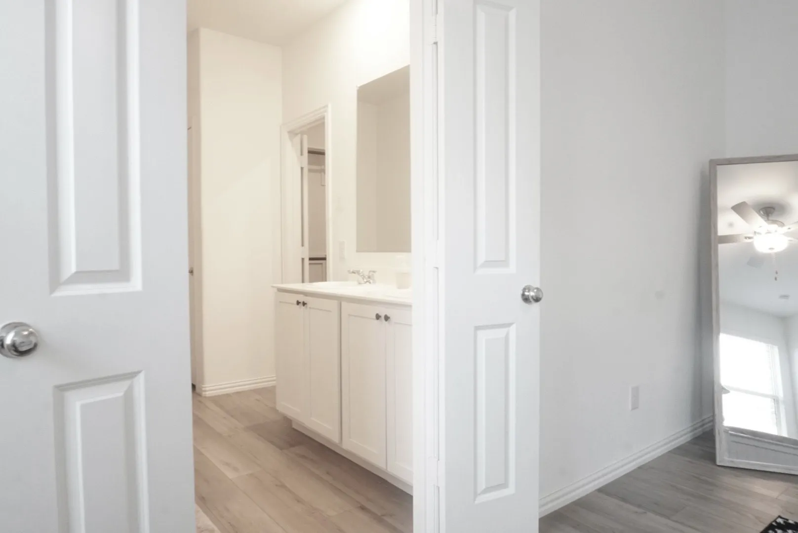 Single Family Residence For Rent in Collin County , 8201 Green Heron Drive, Mc Kinney, Texas 75071, 4 Bedroom, 2 Bathroom, 2 Garage spaces, 2,010 Sqft, built in 2022, mls#21378596, Real Estate Agent in Mc Kinney, Homes For Rent in Collin county, Homes For Rent in Mc Kinney, Realtor in Mc Kinney Texas, Real Estate Brokerage Independent Realty Texas, Luminita Cordes Realtor